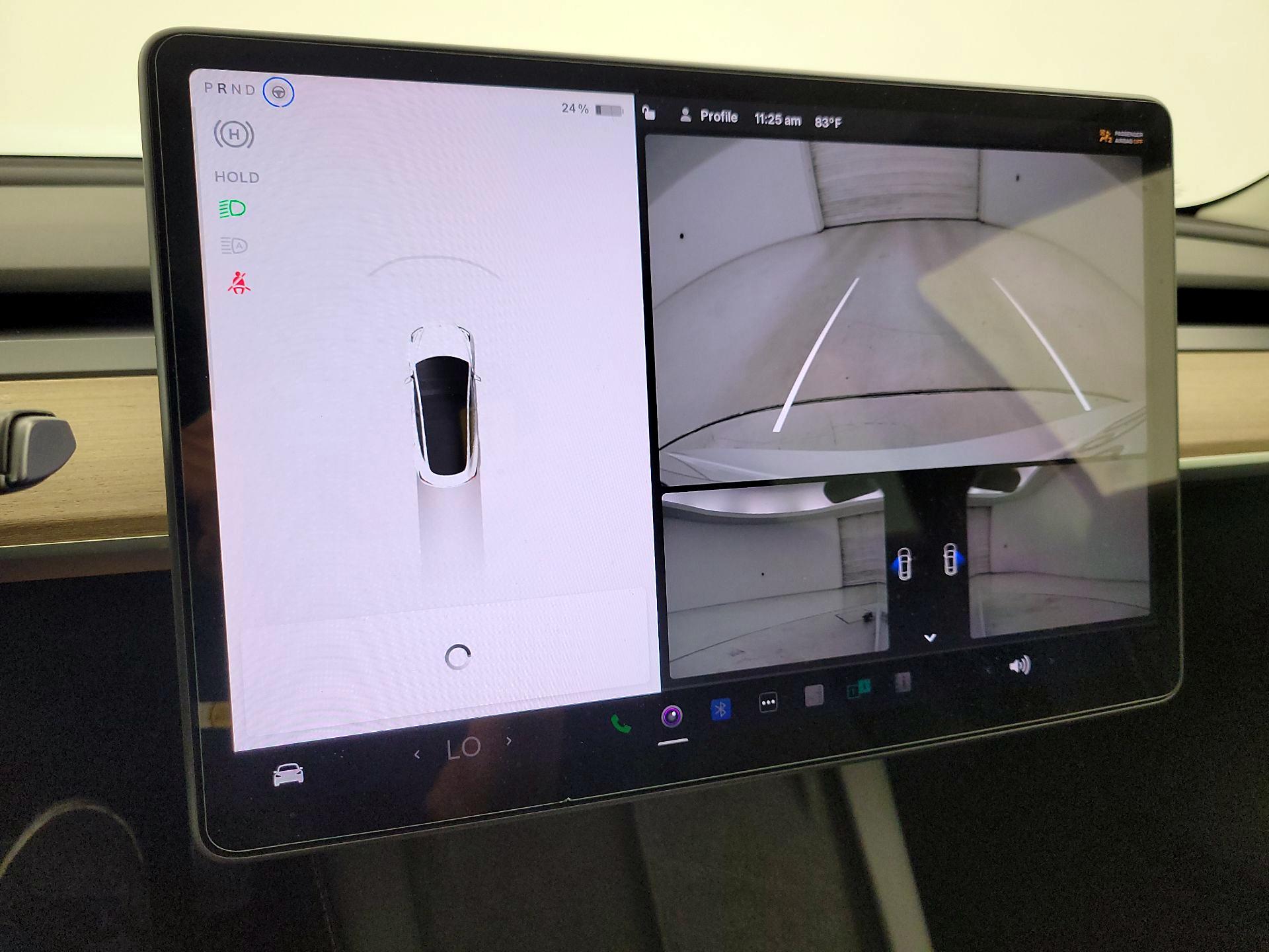 Thumbnail: 2022 Tesla Model 3 - 14