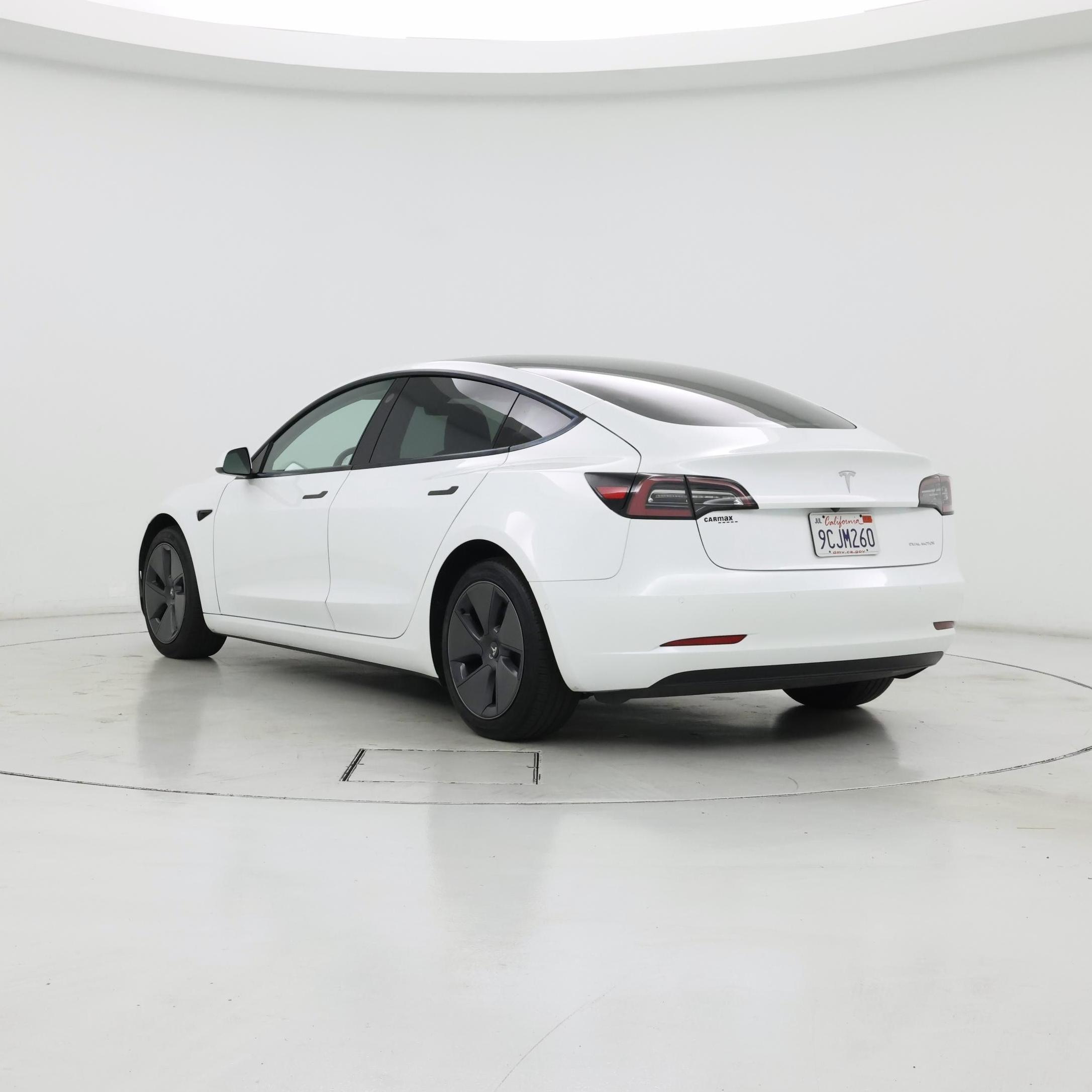 Thumbnail: 2022 Tesla Model 3 - 2