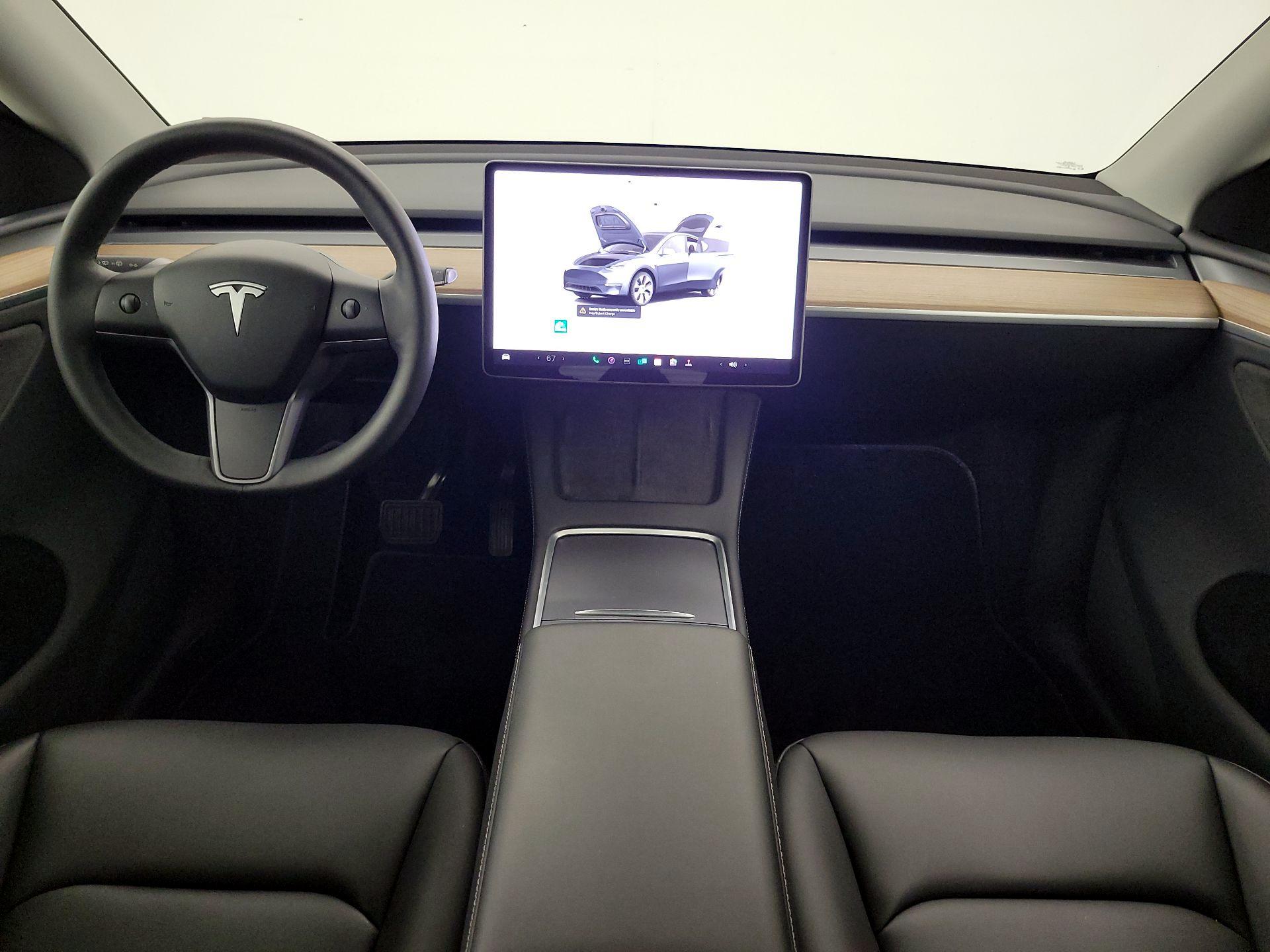Thumbnail: 2023 Tesla Model Y - 9