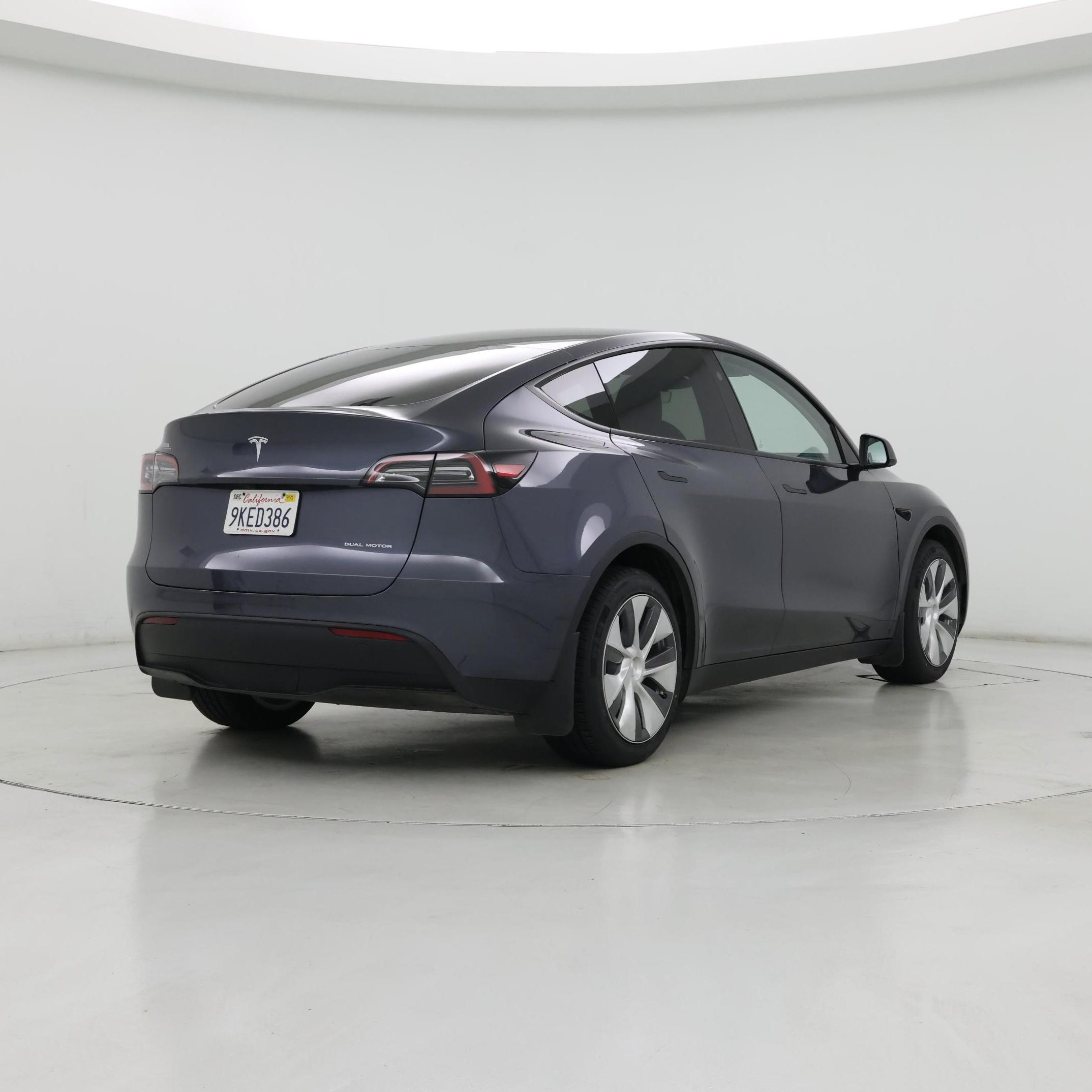 Thumbnail: 2023 Tesla Model Y - 8