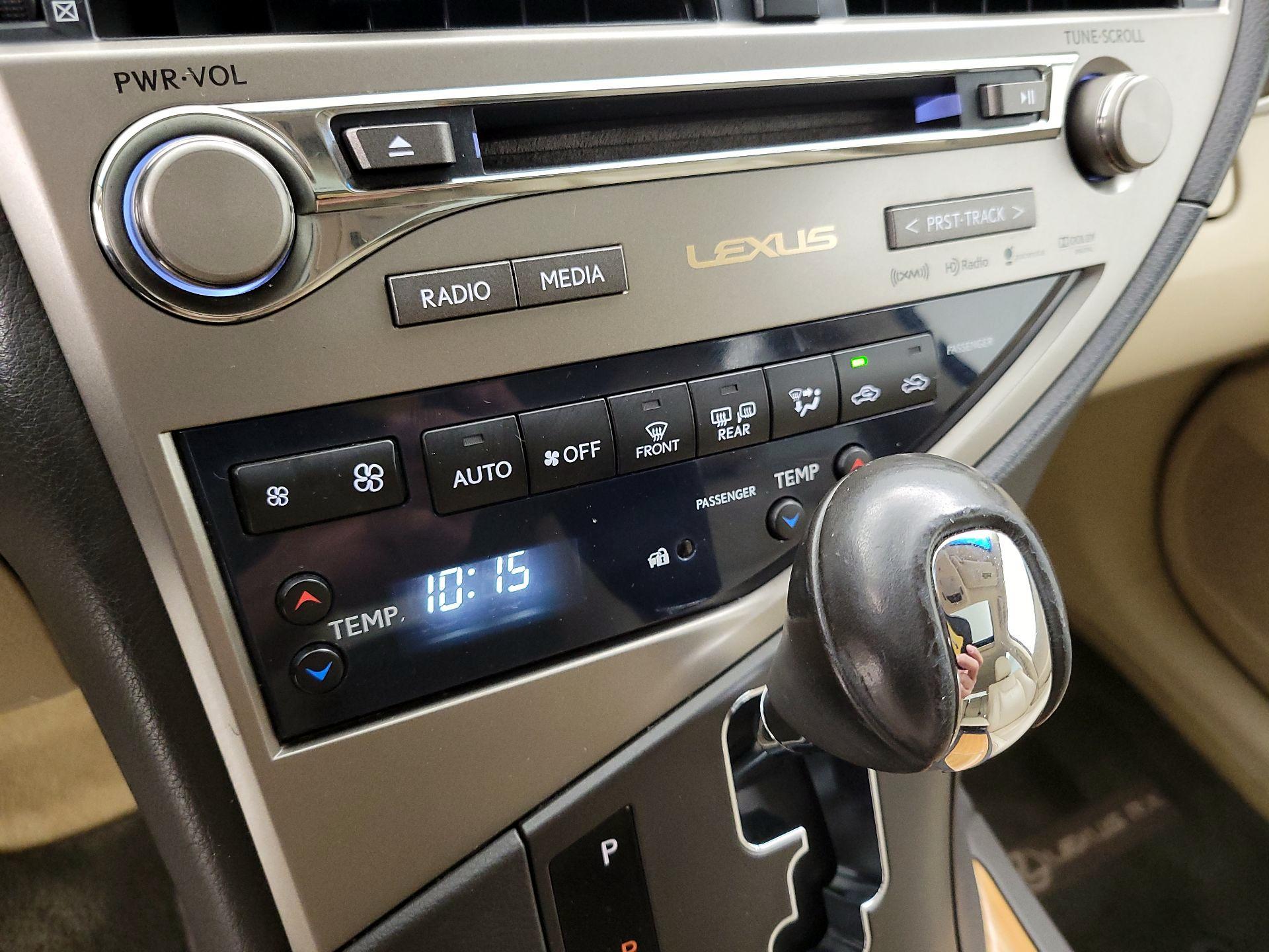 Thumbnail: 2014 Lexus RX - 17