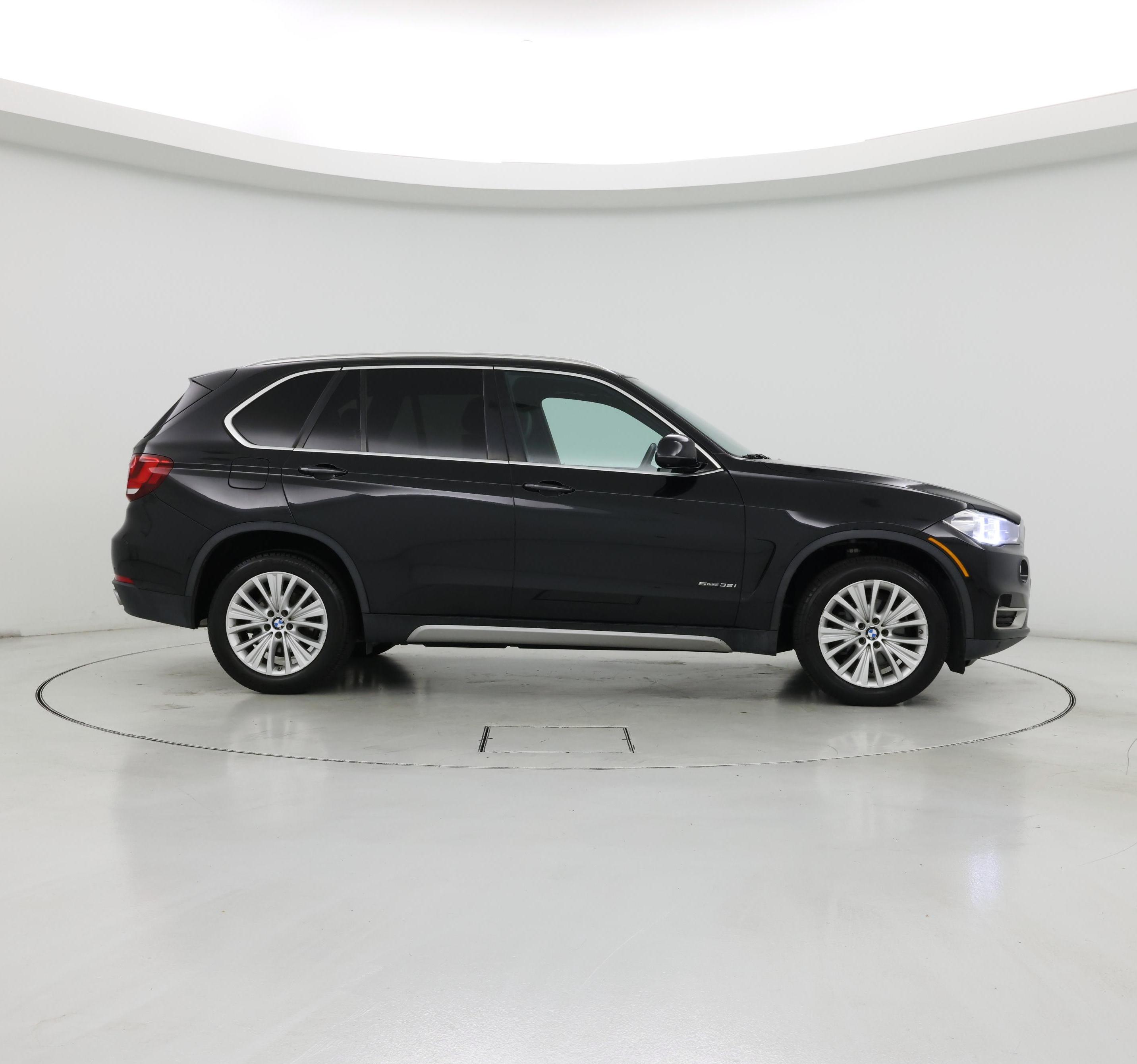 Thumbnail: 2017 BMW X5 - 7