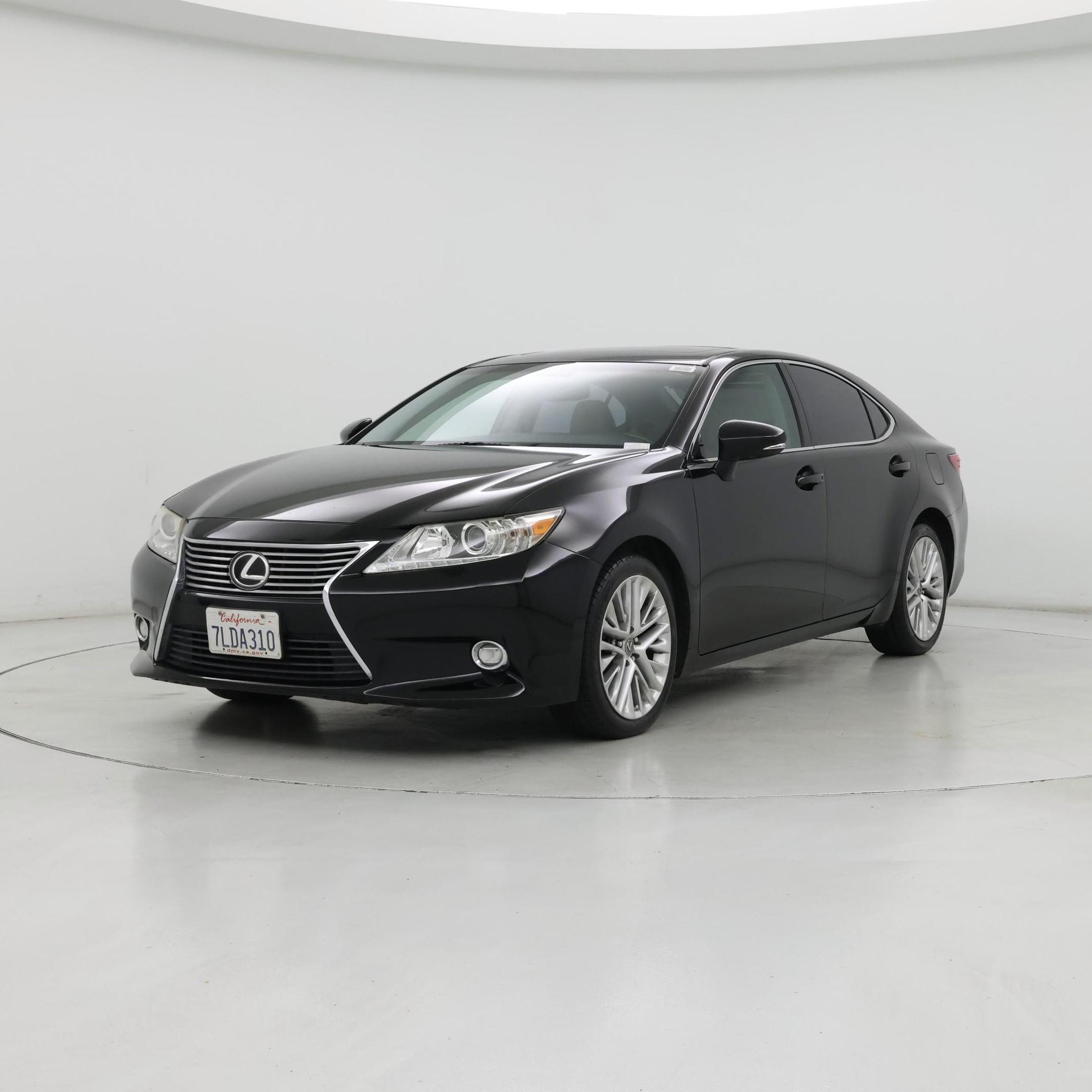 Thumbnail: 2015 Lexus ES - 4