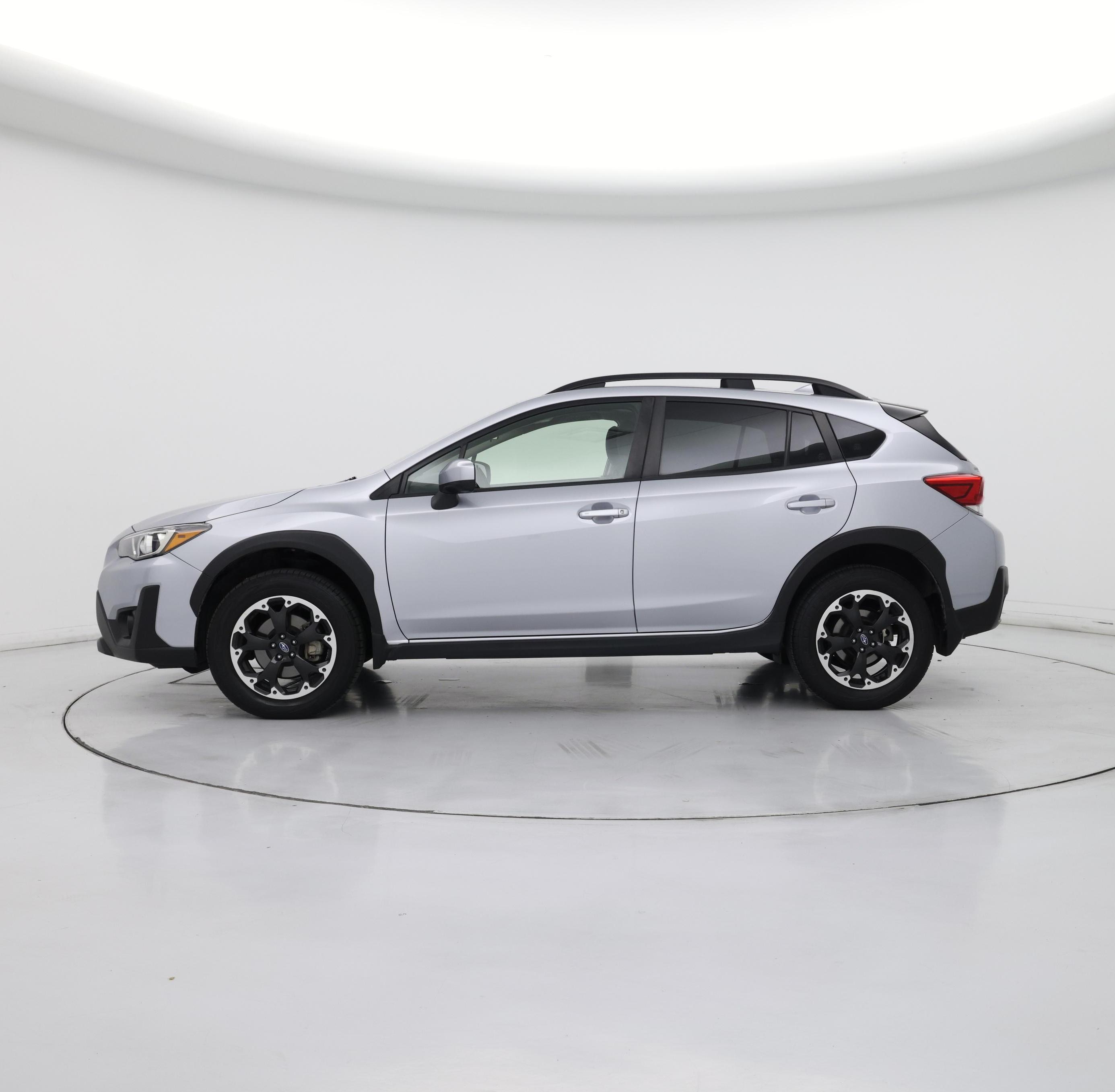 Thumbnail: 2022 Subaru Crosstrek - 3