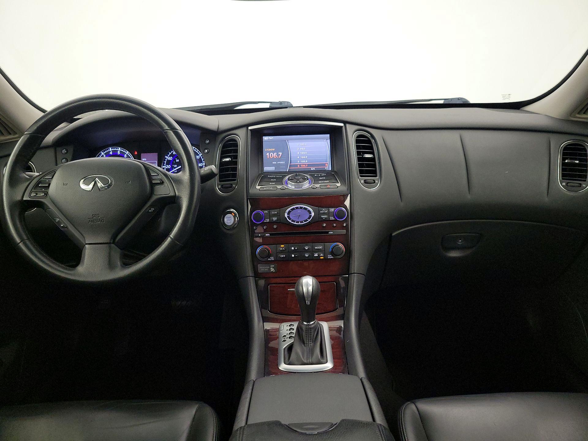 Thumbnail: 2017 INFINITI QX50 - 9