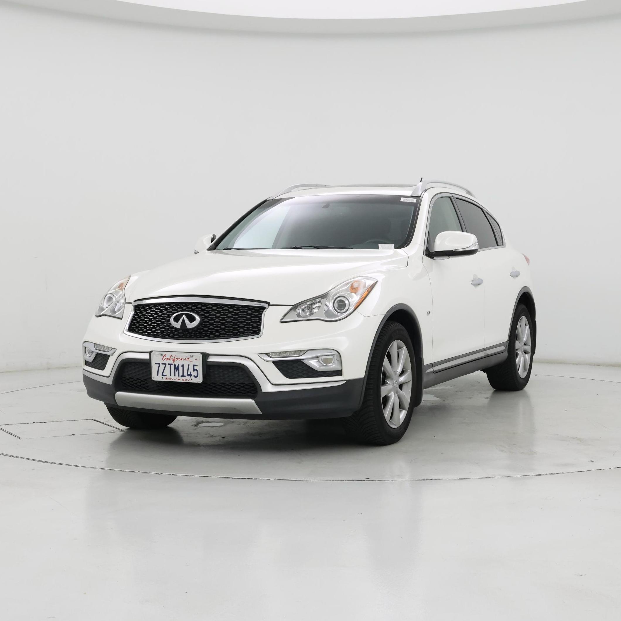 Thumbnail: 2017 INFINITI QX50 - 4