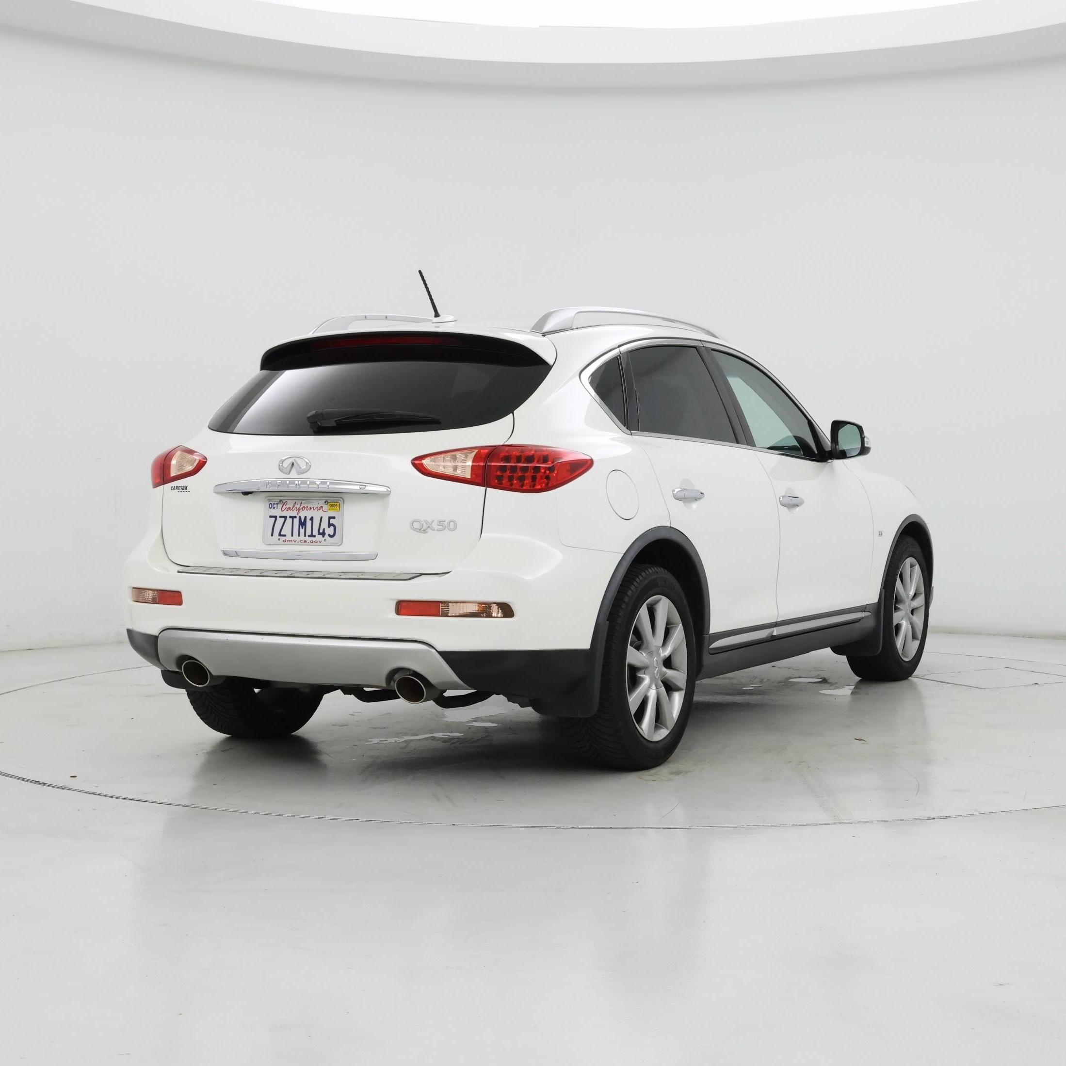 Thumbnail: 2017 INFINITI QX50 - 8