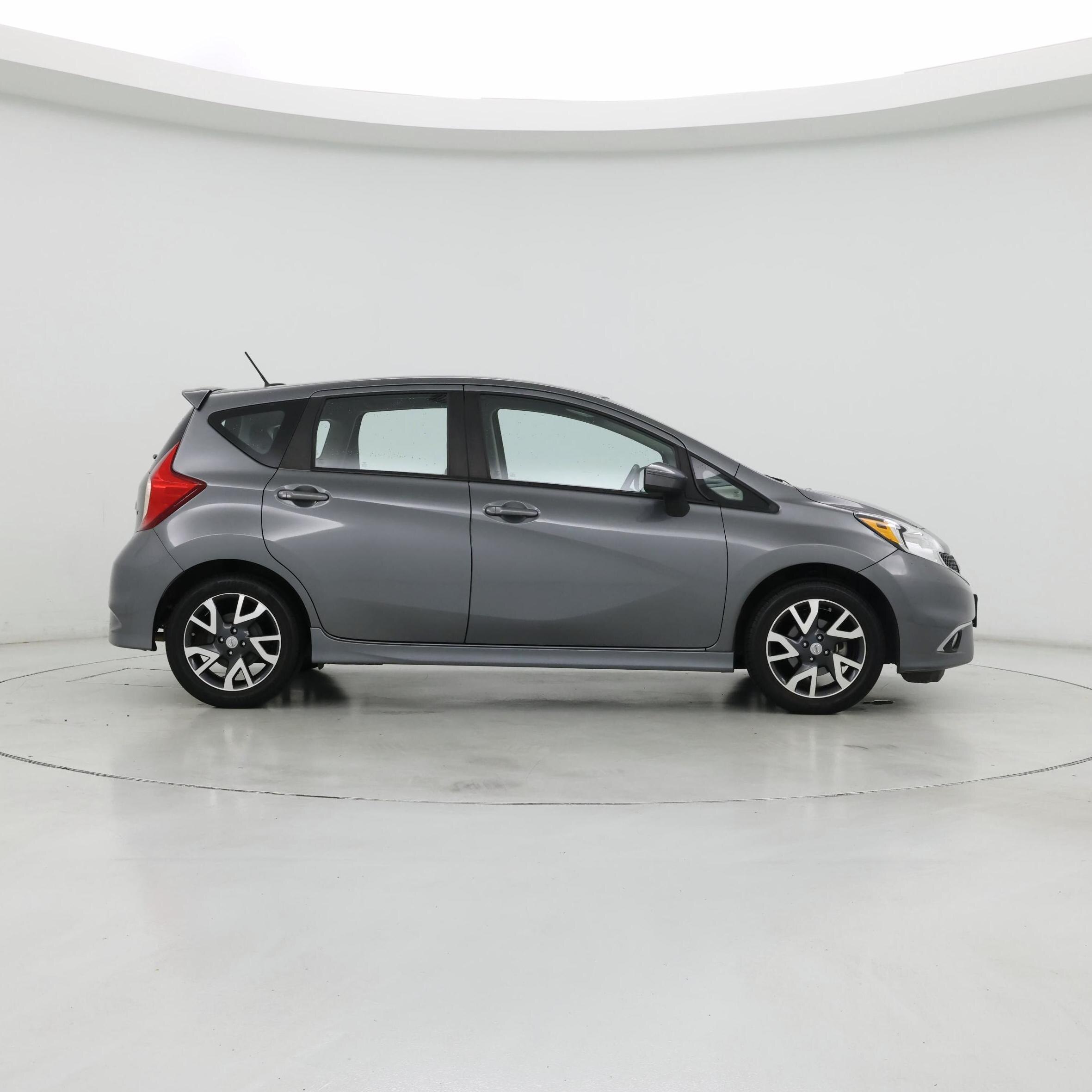 Thumbnail: 2016 Nissan Versa Note - 7