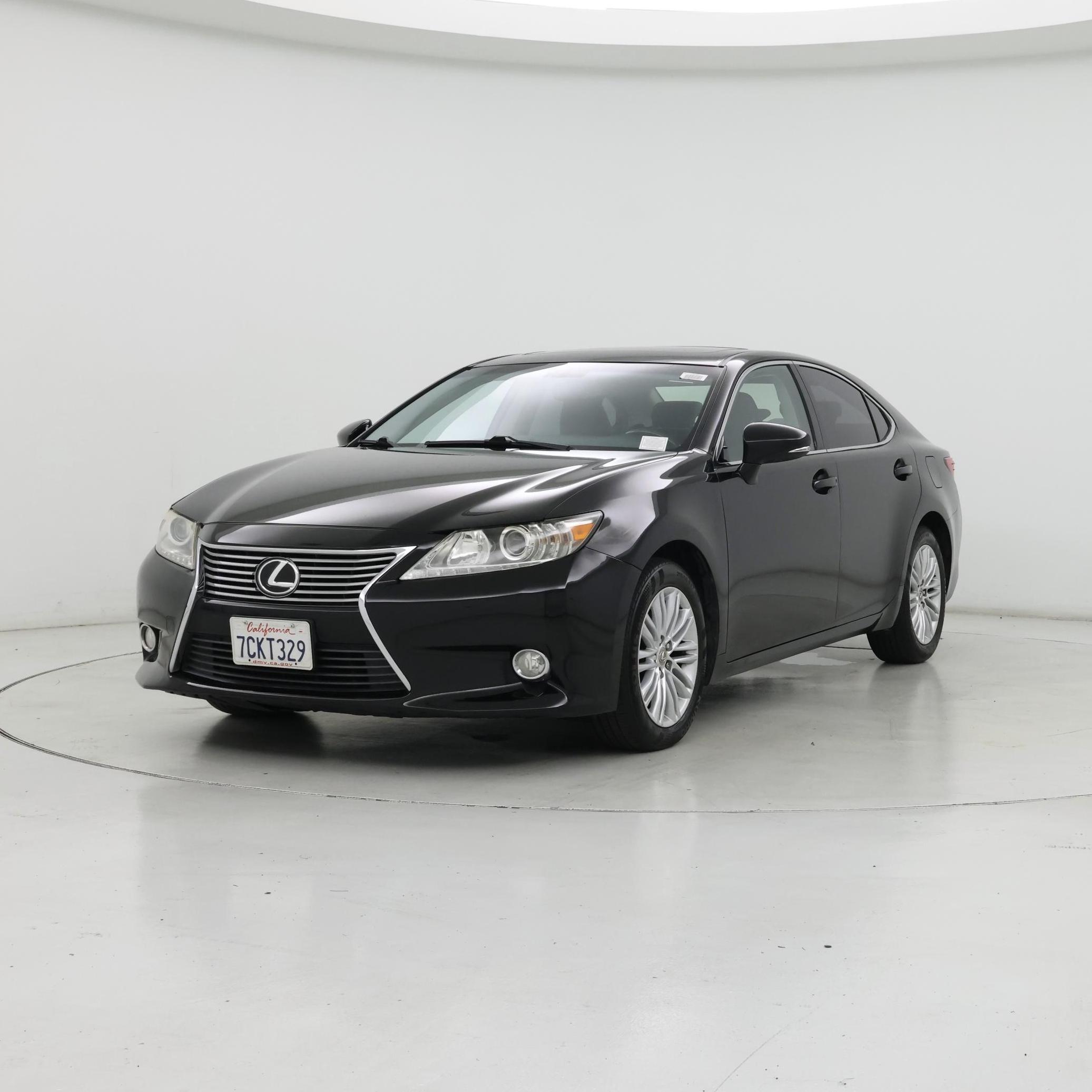 Thumbnail: 2014 Lexus ES - 4