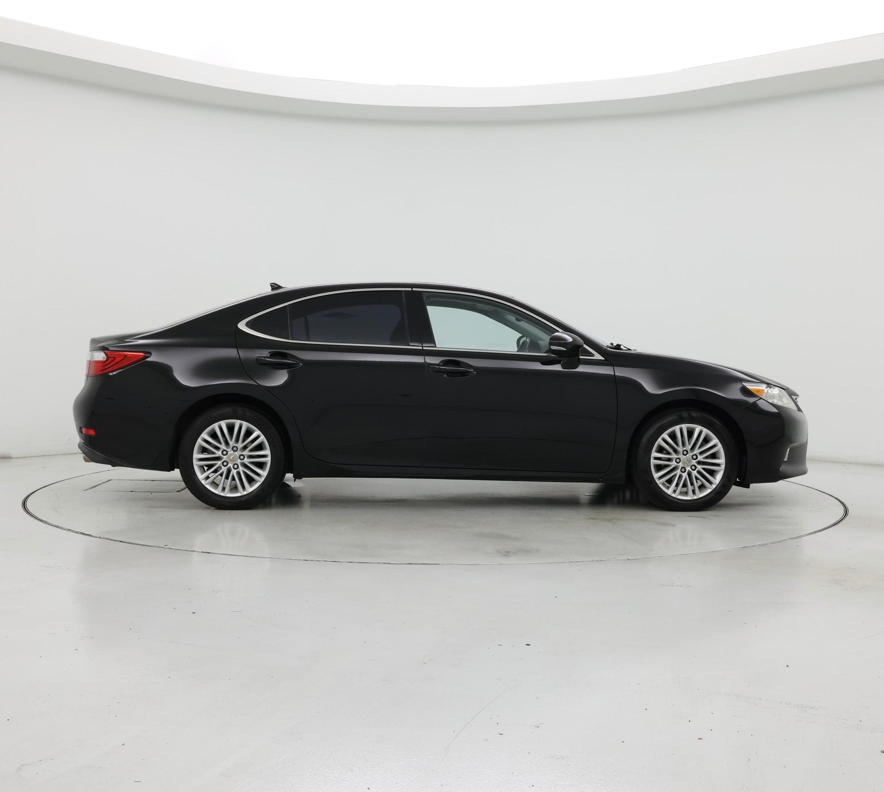 Thumbnail: 2014 Lexus ES - 7