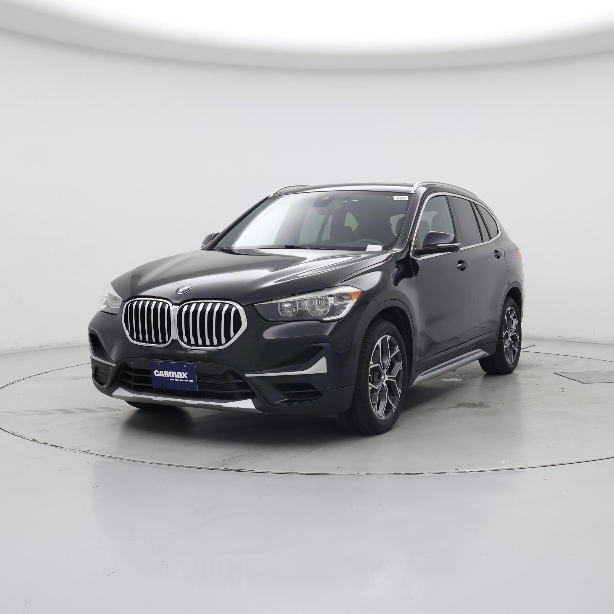 Thumbnail: 2021 BMW X1 - 4