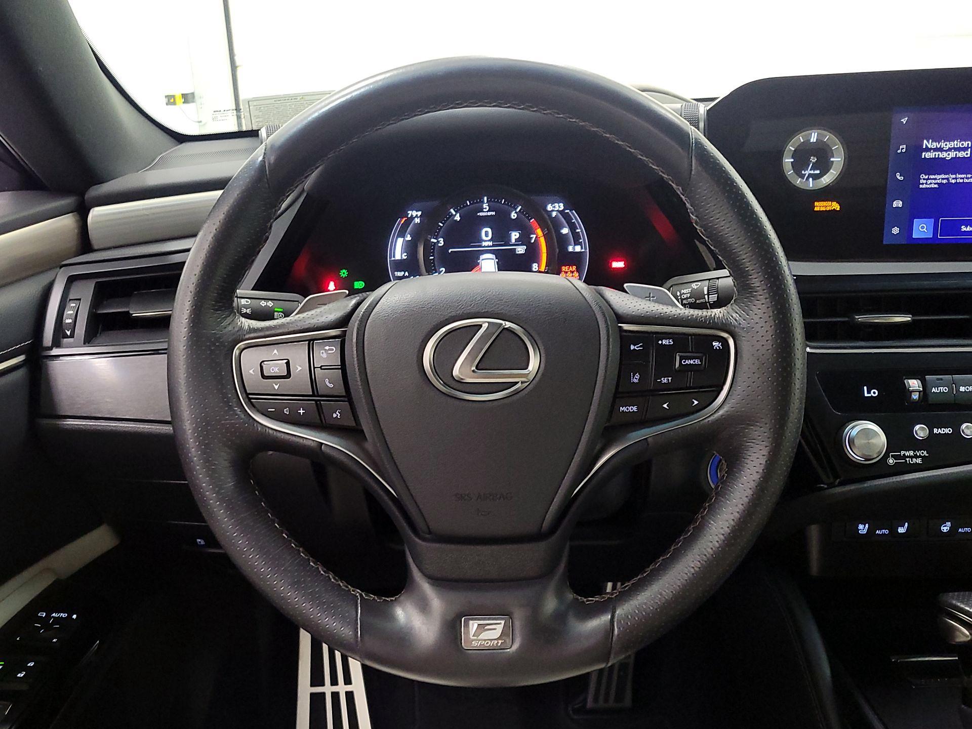 Thumbnail: 2023 Lexus ES - 10