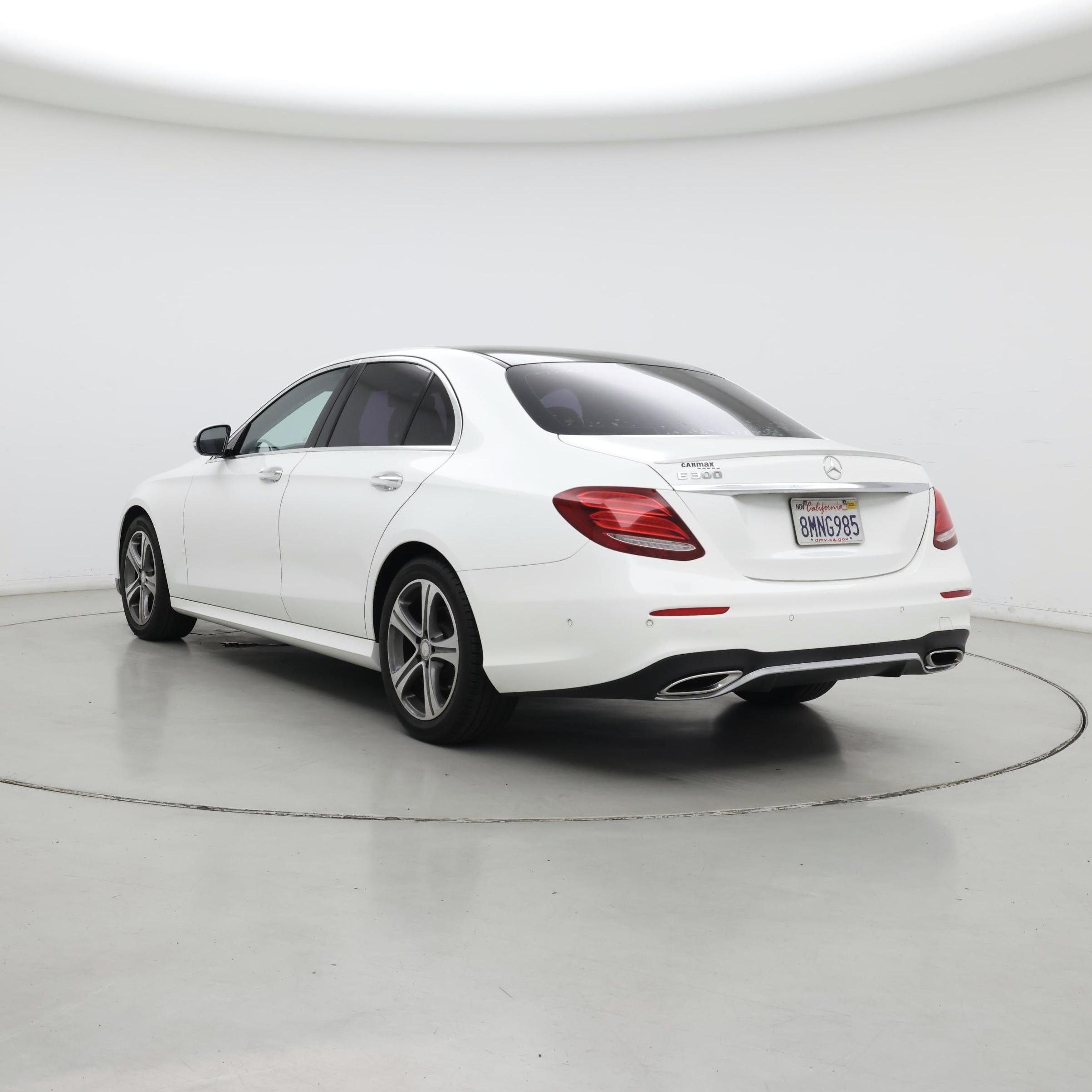 Thumbnail: 2017 Mercedes-Benz E-Class - 2