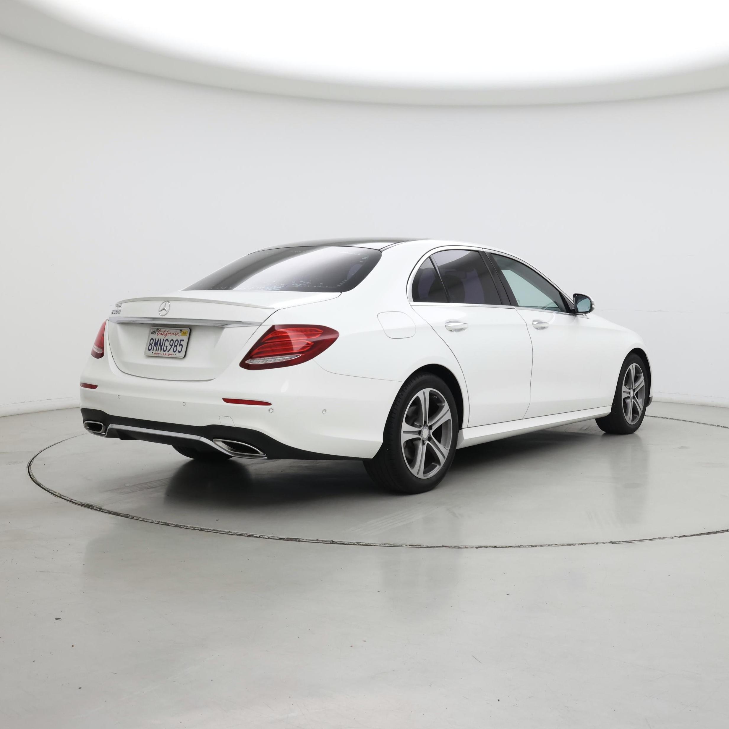 Thumbnail: 2017 Mercedes-Benz E-Class - 8