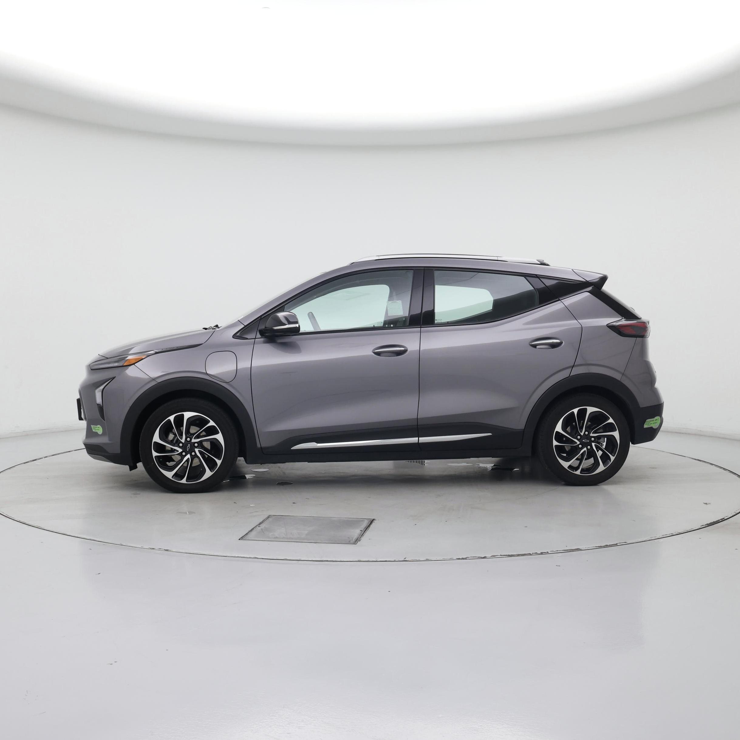 Thumbnail: 2023 Chevrolet Bolt EUV - 3
