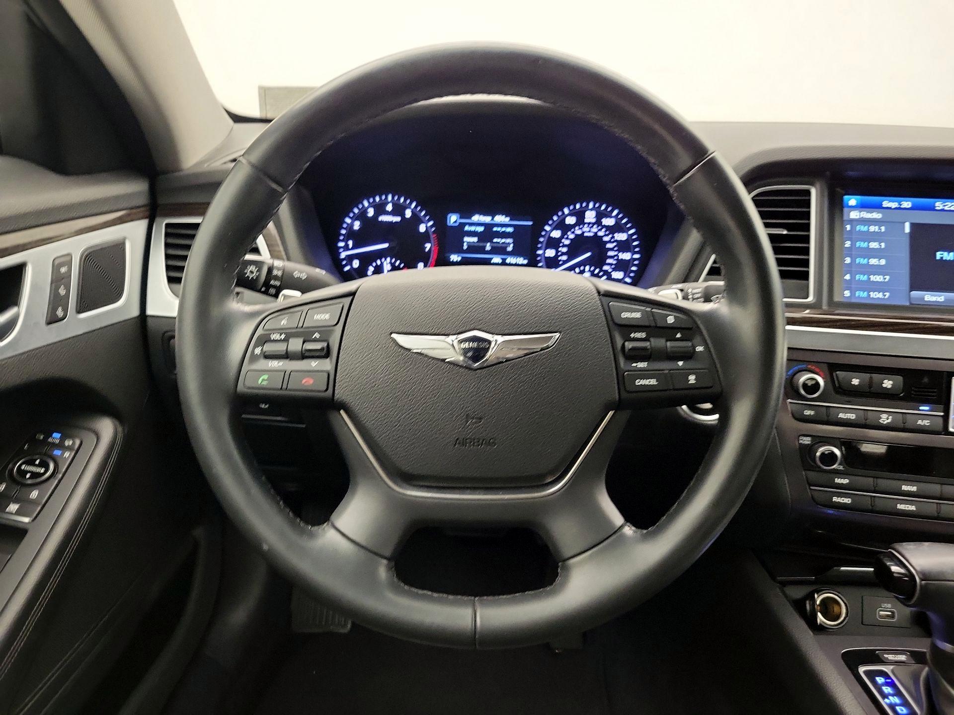 Thumbnail: 2019 Genesis G80 - 10
