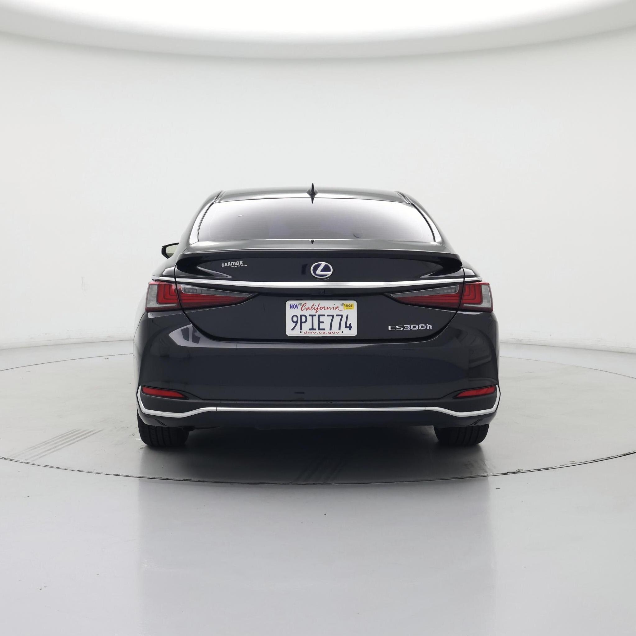 Thumbnail: 2022 Lexus ES - 6