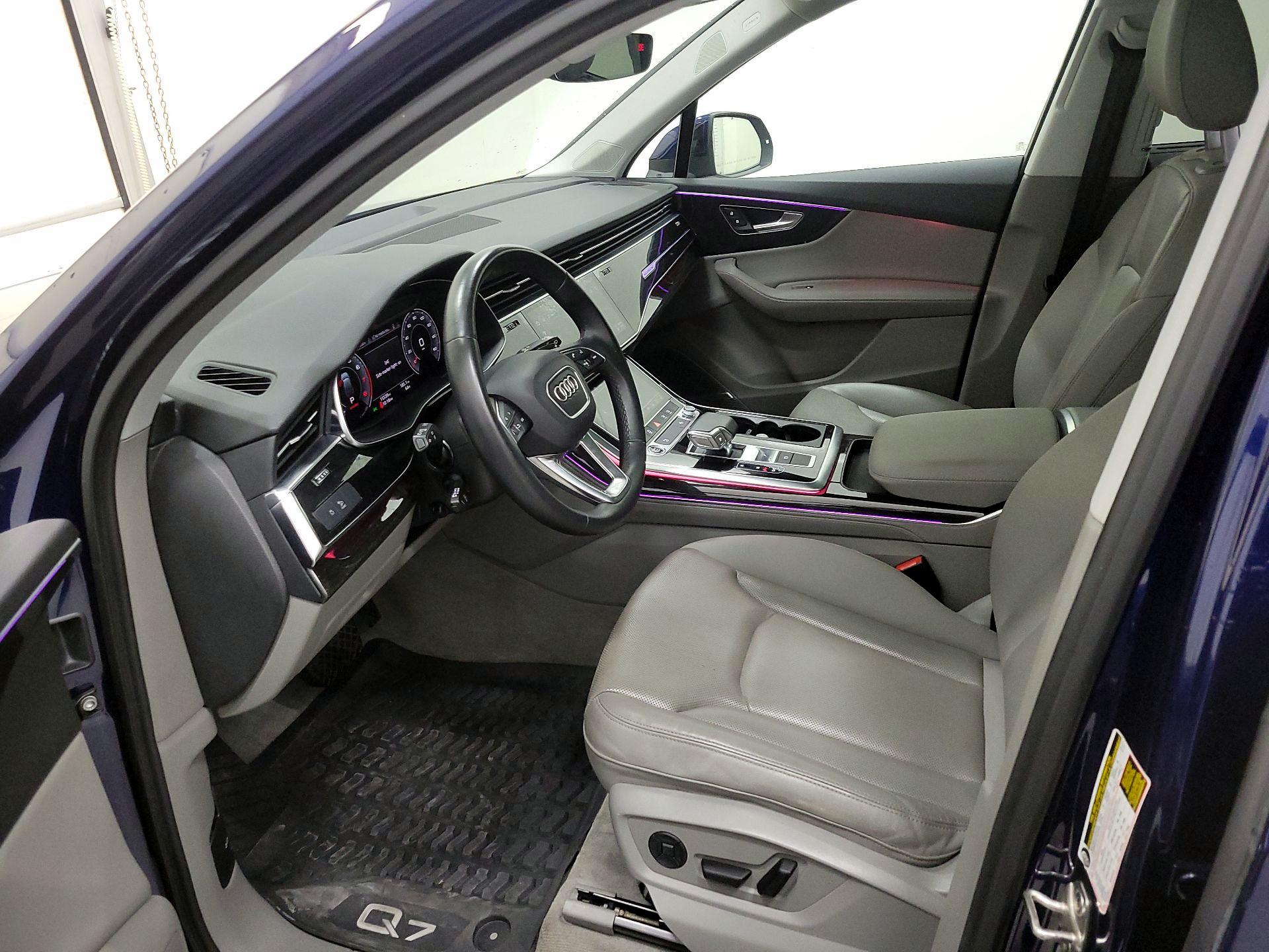 Thumbnail: 2022 Audi Q7 - 11