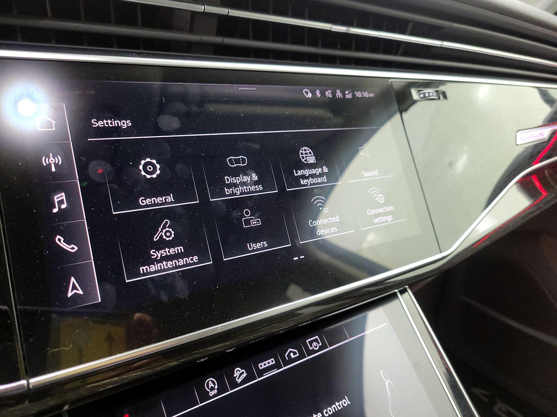 Thumbnail: 2022 Audi Q7 - 16