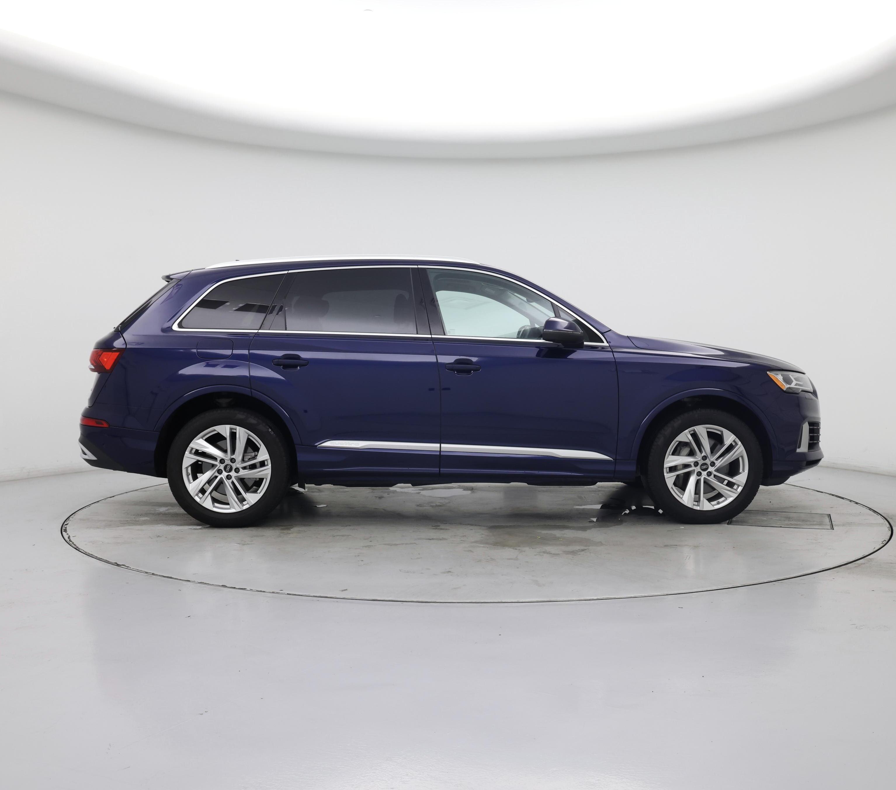 Thumbnail: 2022 Audi Q7 - 7