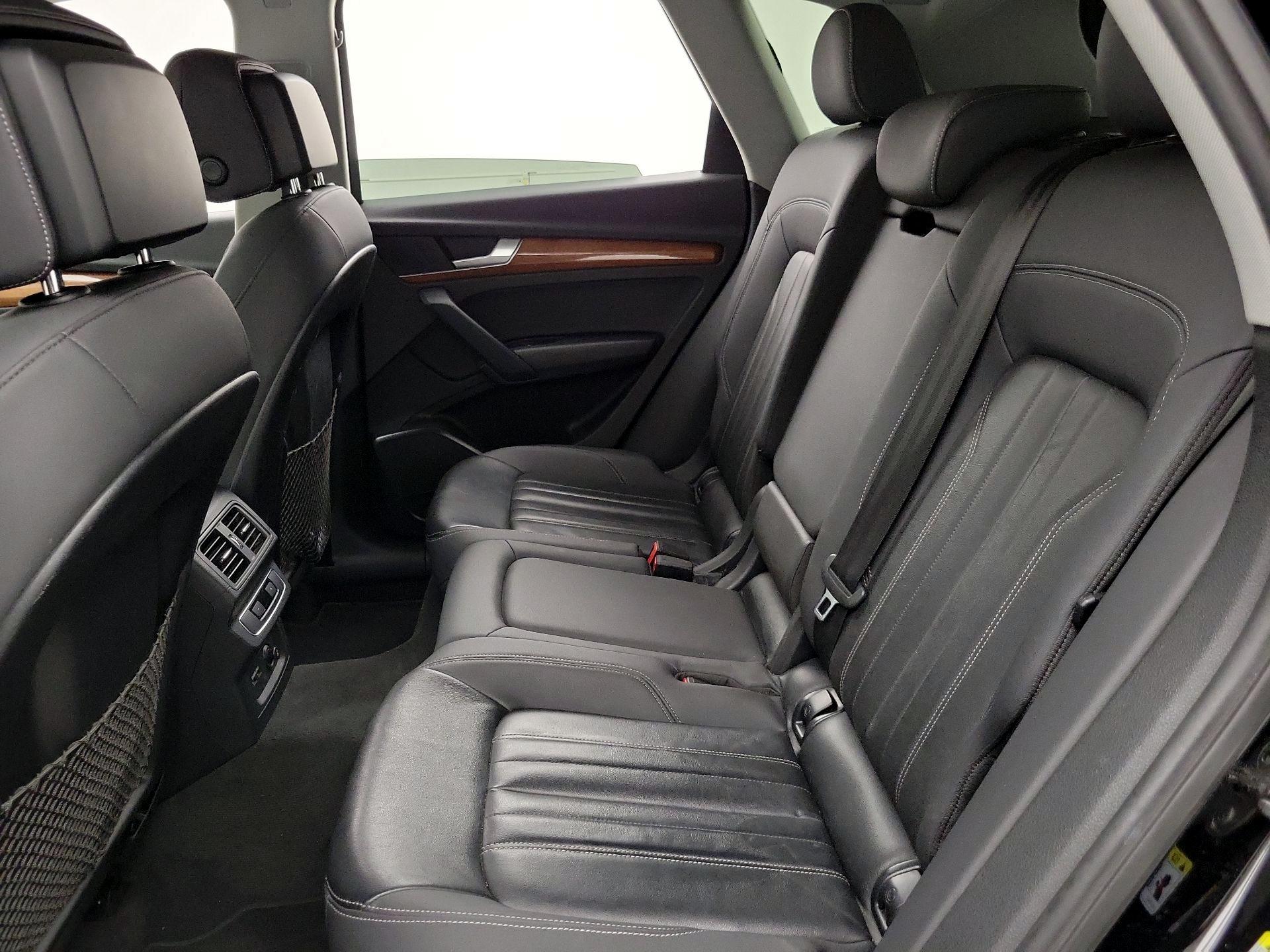 Thumbnail: 2021 Audi Q5 - 19