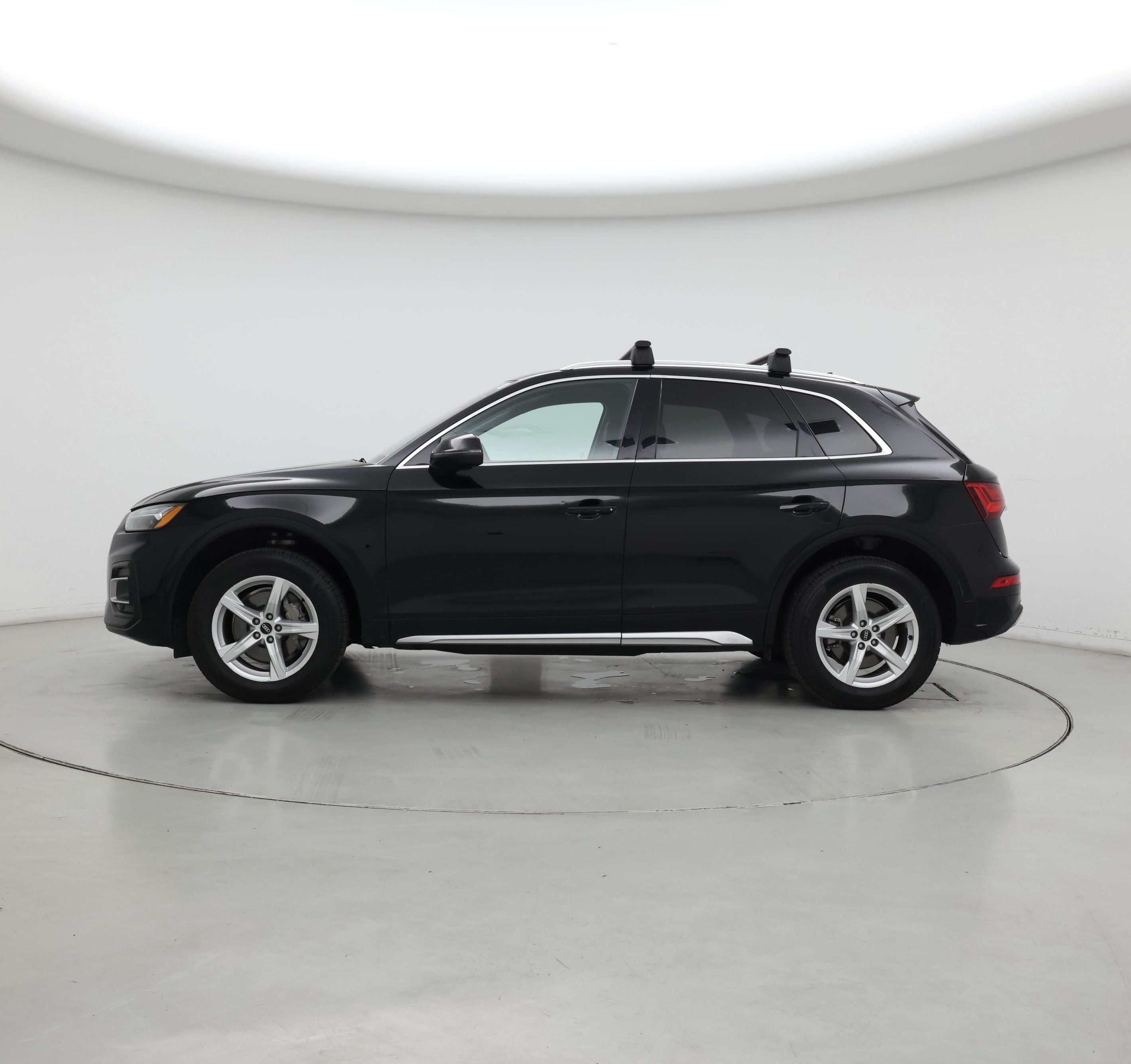 Thumbnail: 2021 Audi Q5 - 3