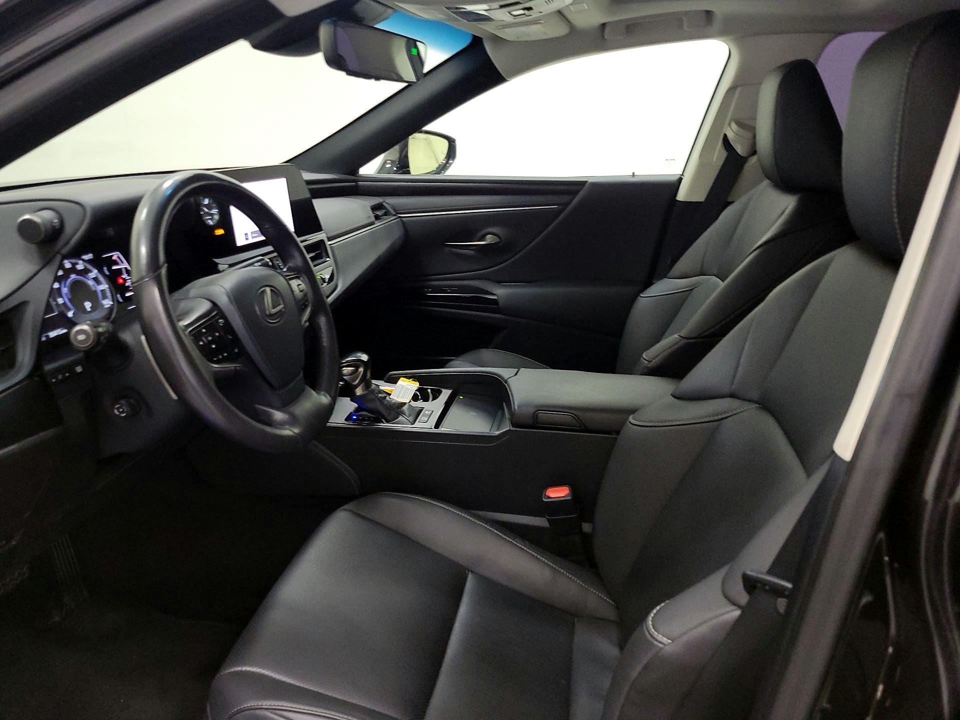 Thumbnail: 2023 Lexus ES - 11