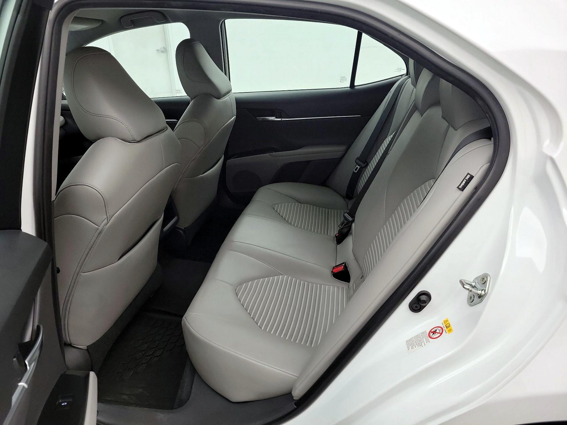 Thumbnail: 2018 Toyota Camry - 19