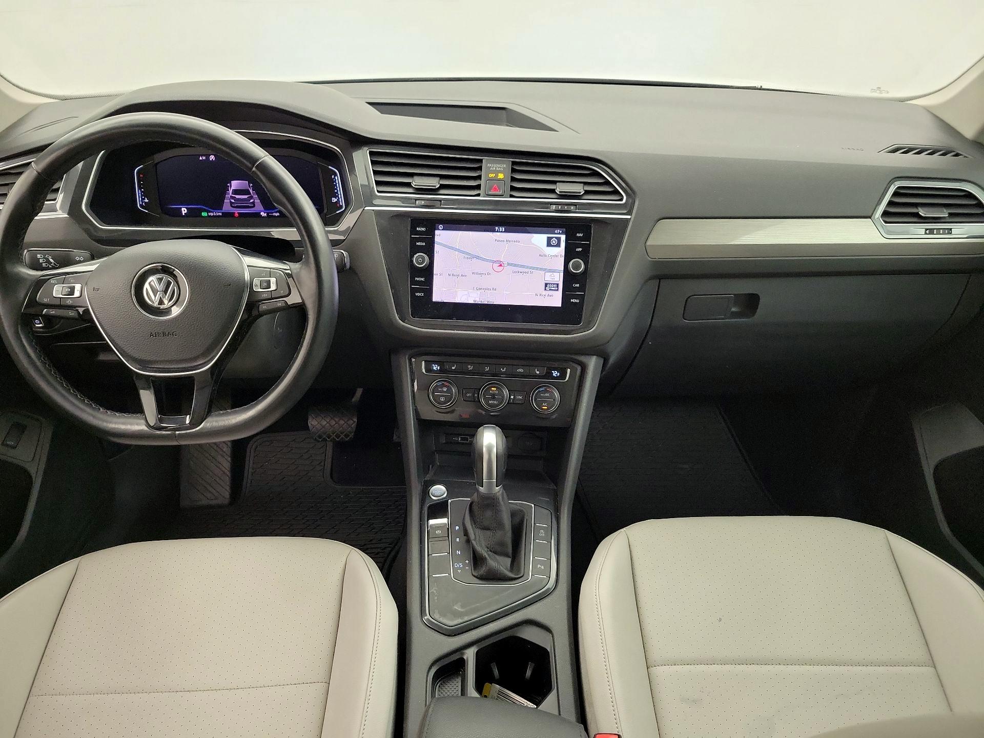 Thumbnail: 2019 Volkswagen Tiguan - 9