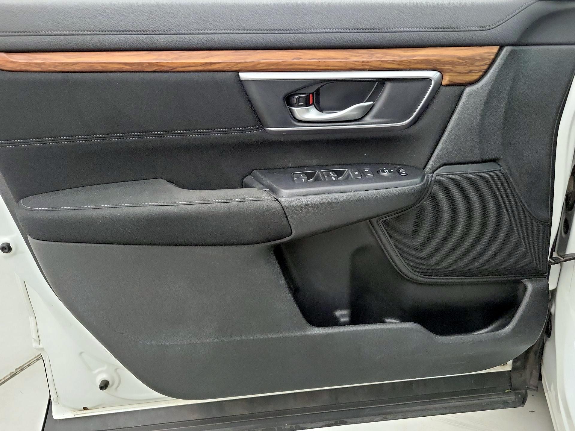 Thumbnail: 2018 Honda CR-V - 12