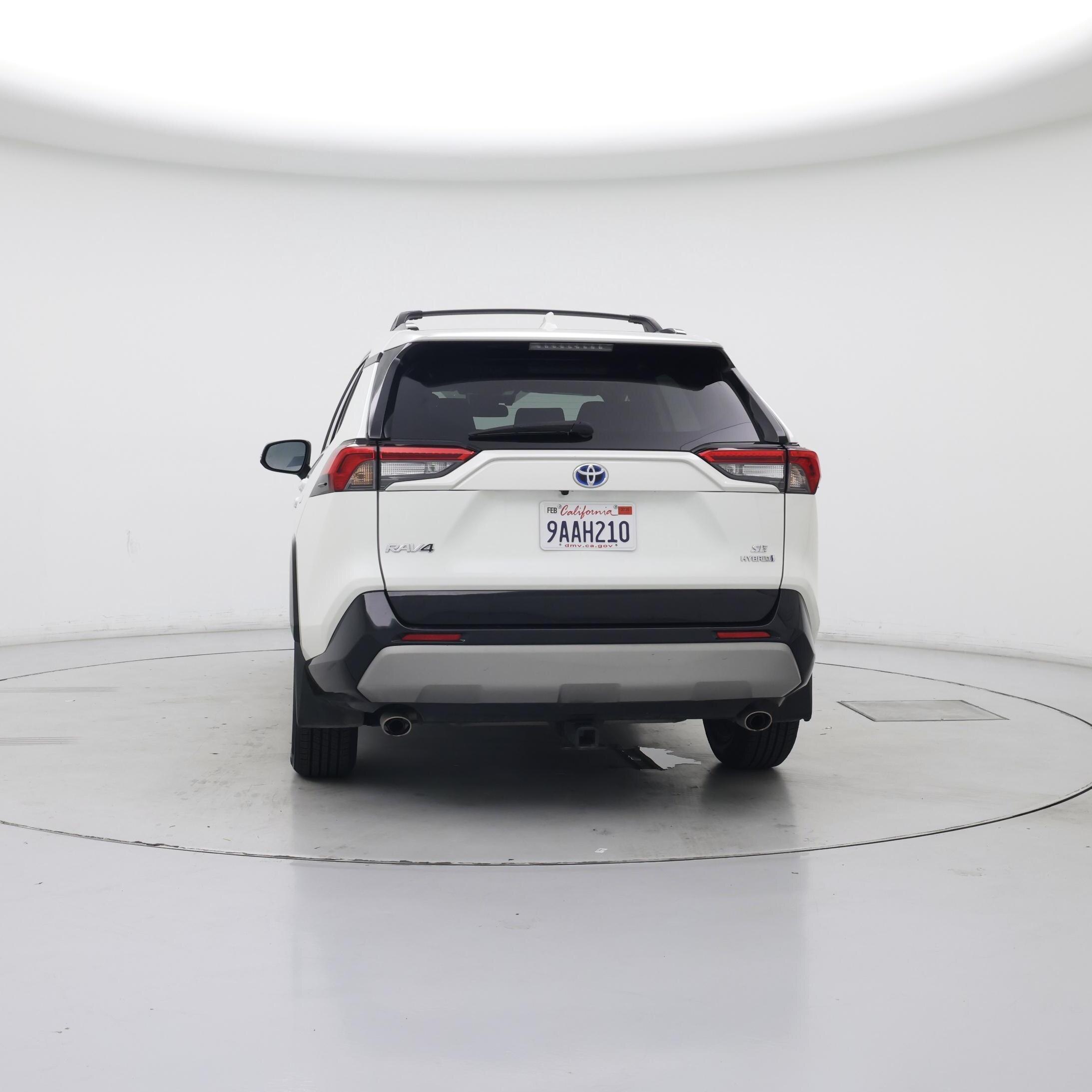 Thumbnail: 2022 Toyota RAV4 - 6