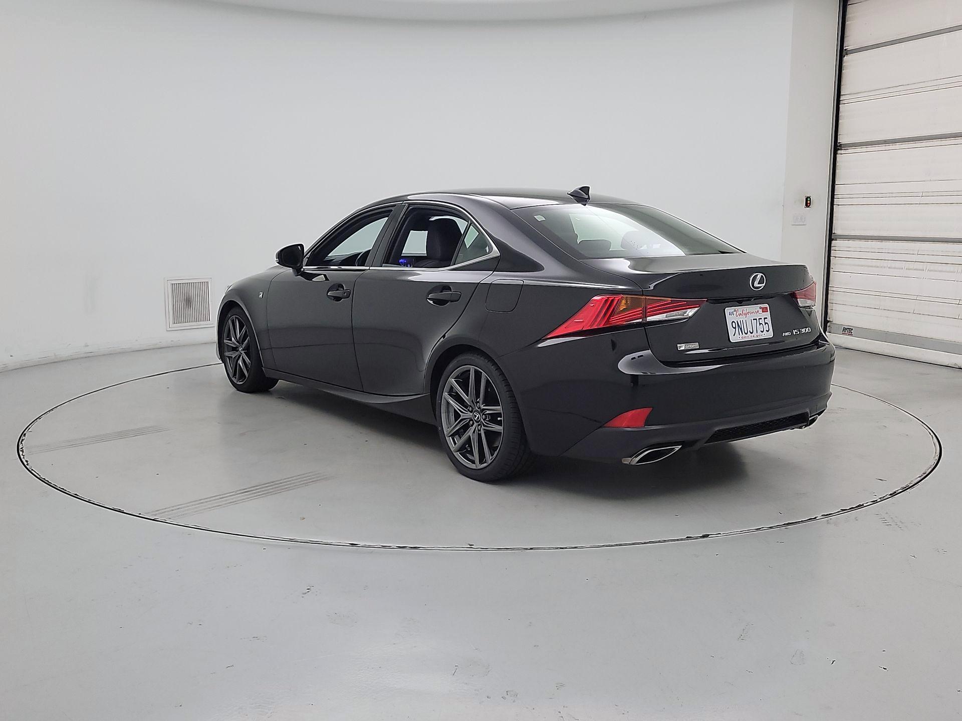 Thumbnail: 2020 Lexus IS - 7