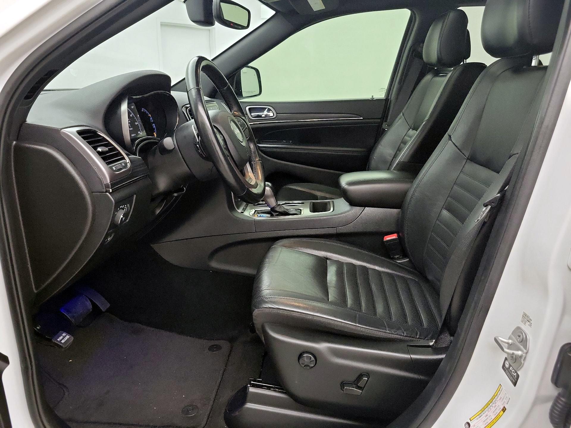 Thumbnail: 2021 Jeep Grand Cherokee - 11