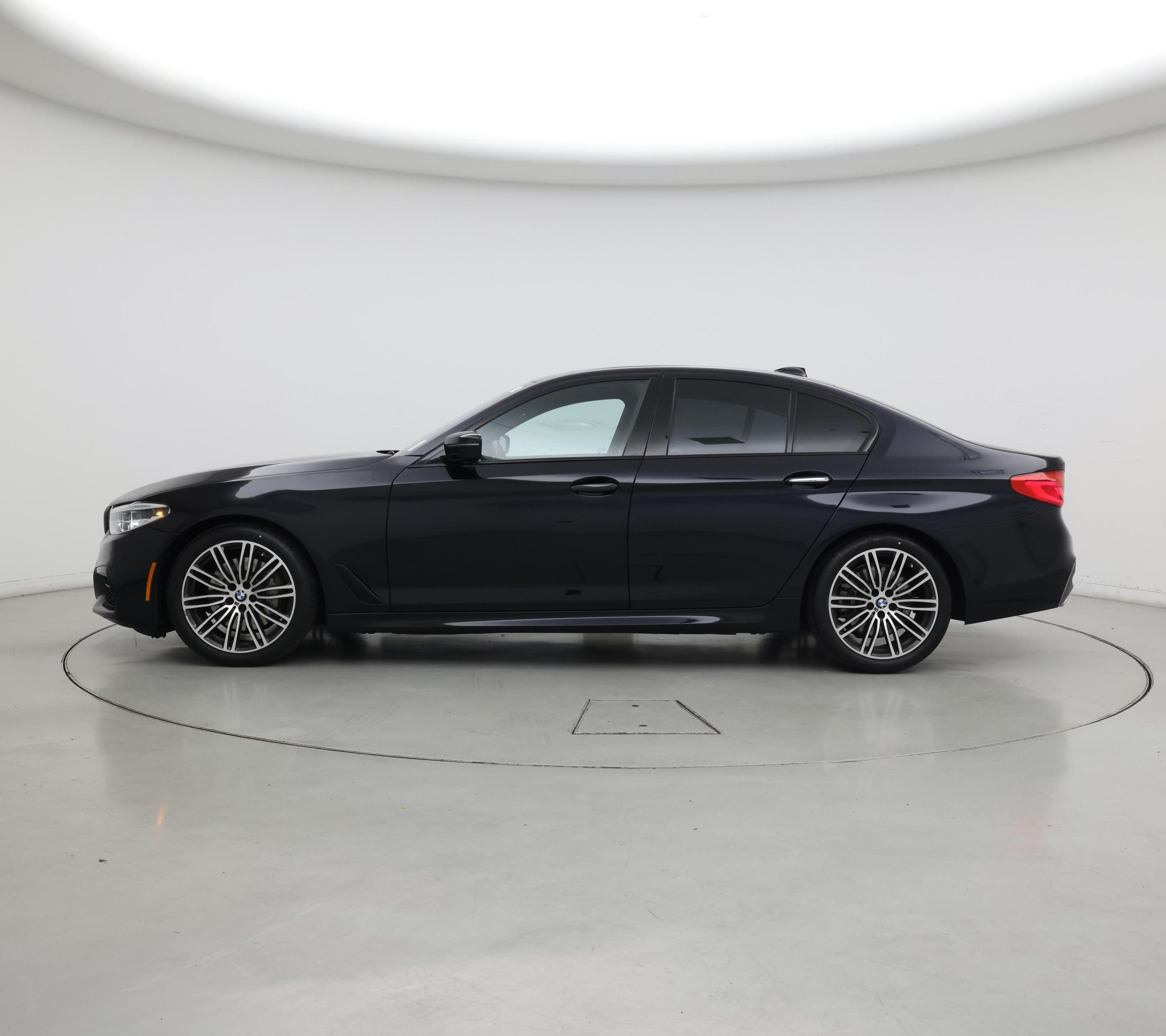 Thumbnail: 2017 BMW 5 Series - 3