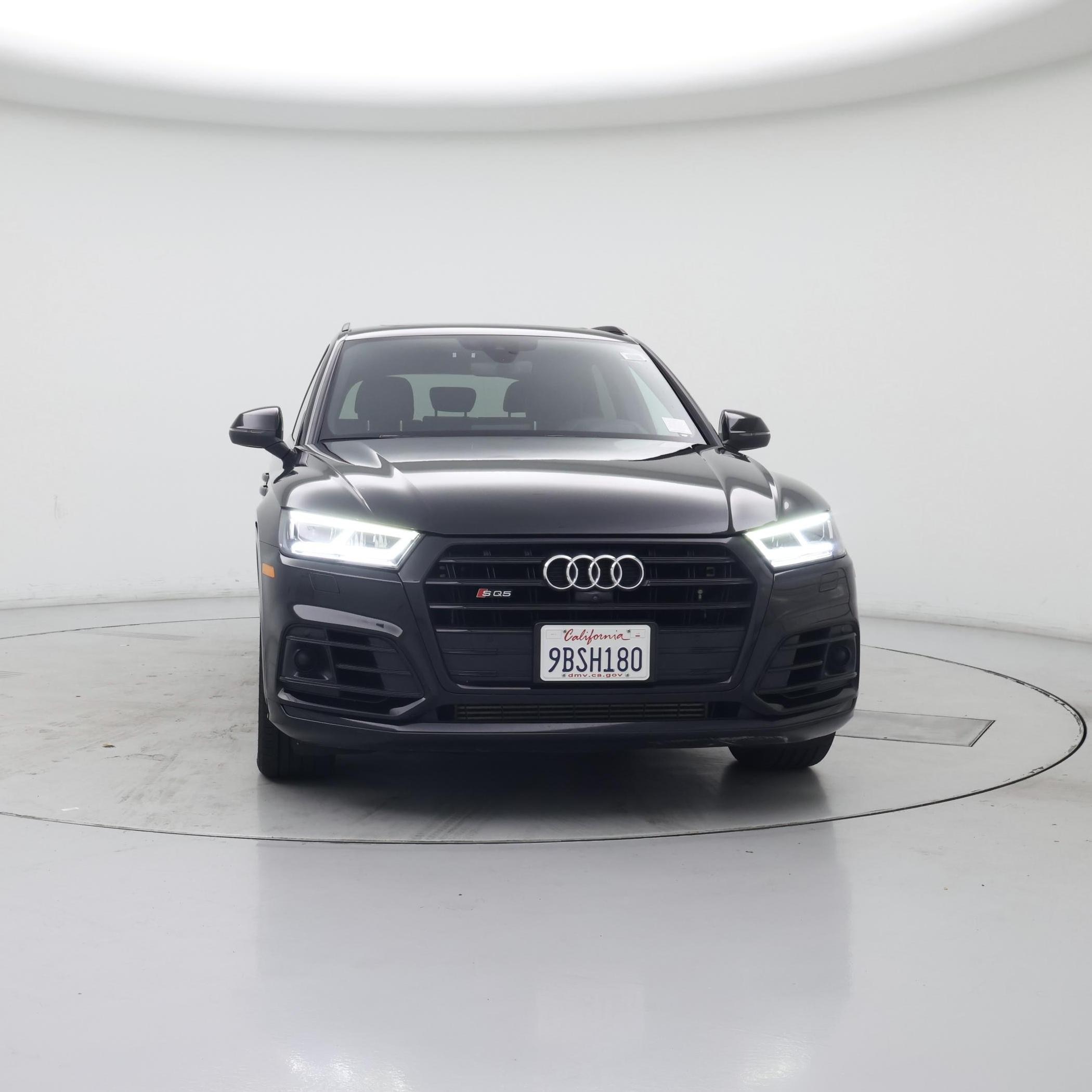 Thumbnail: 2020 Audi SQ5 - 5