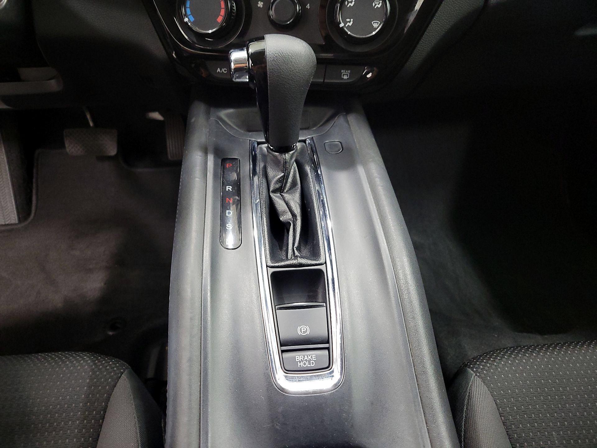 Thumbnail: 2020 Honda HR-V - 17
