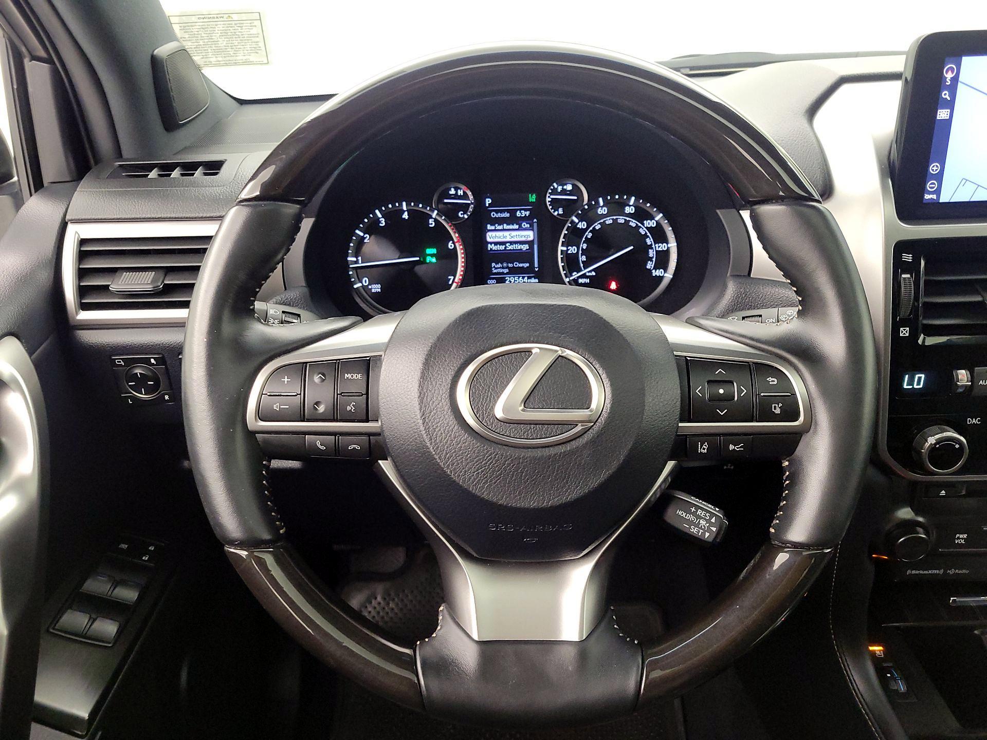 Thumbnail: 2022 Lexus GX - 10
