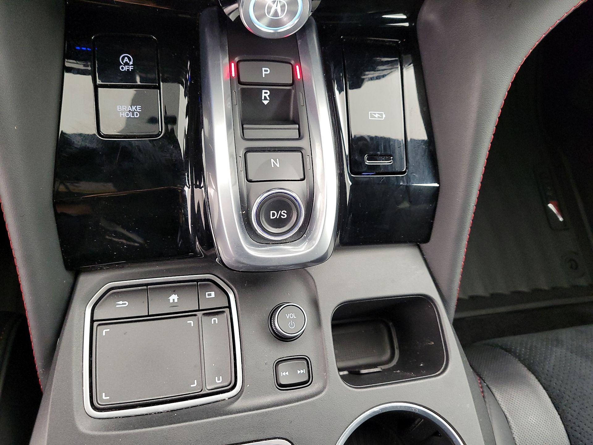 Thumbnail: 2023 Acura MDX - 18