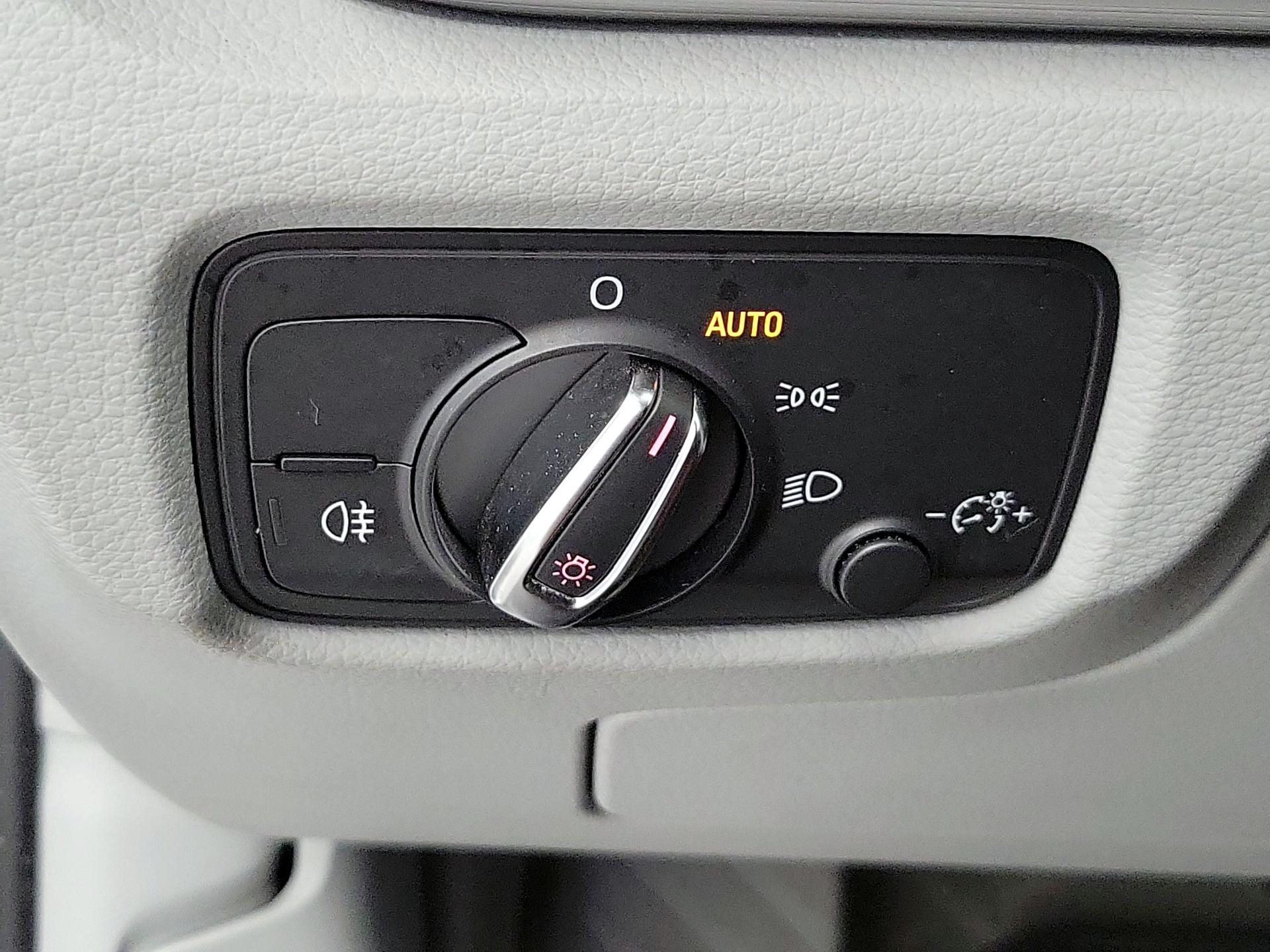 Thumbnail: 2015 Audi A3 - 13