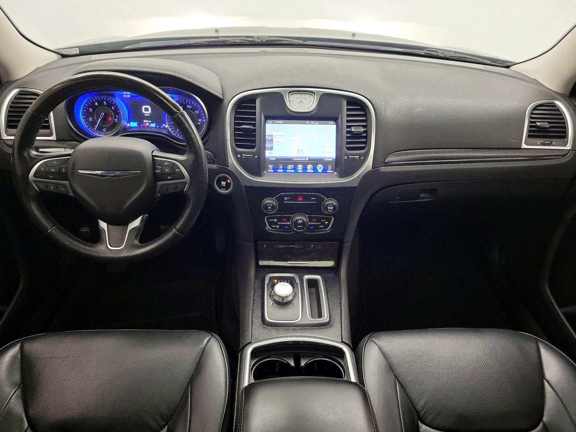 Thumbnail: 2016 Chrysler 300 - 9