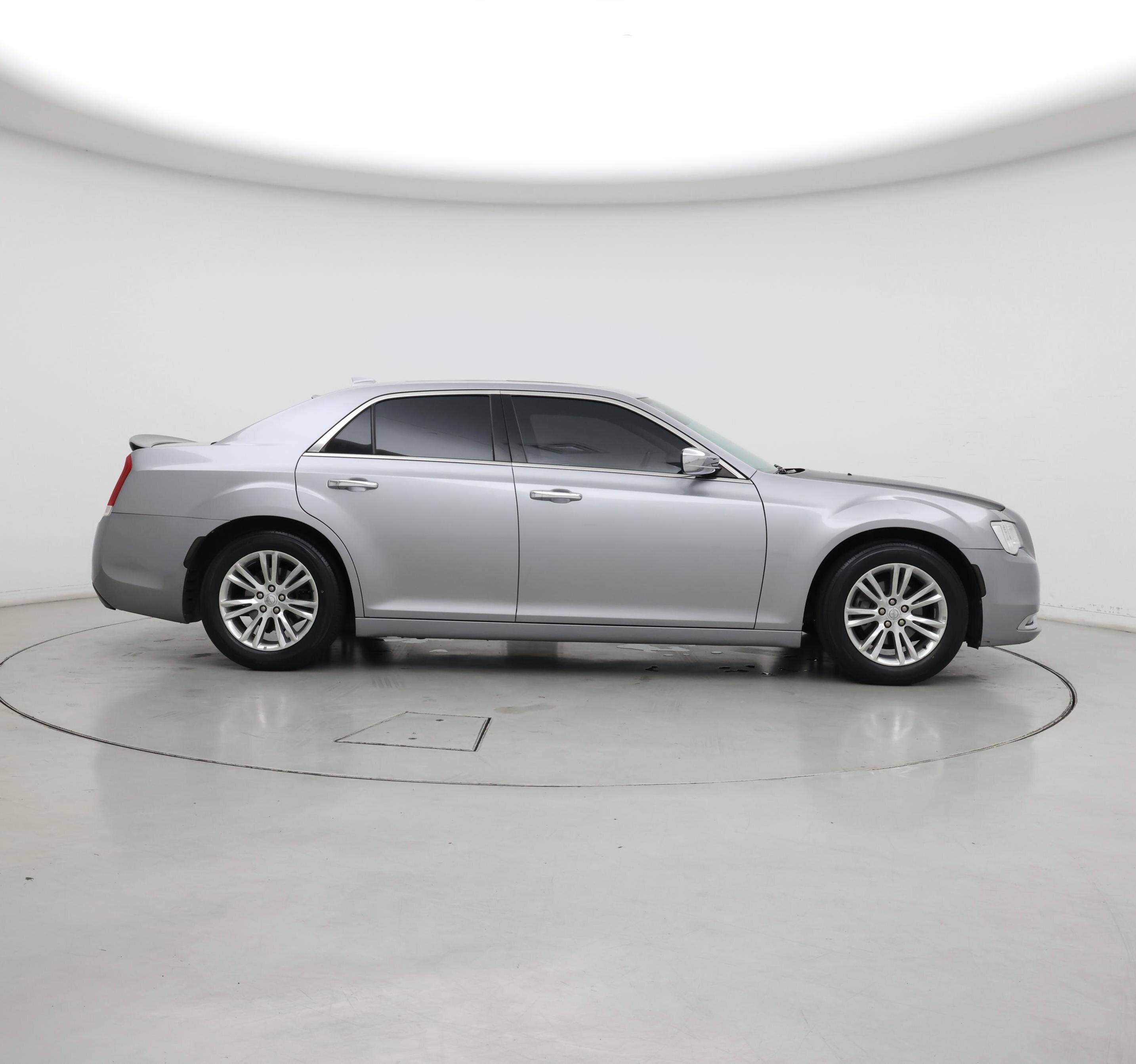 Thumbnail: 2016 Chrysler 300 - 7