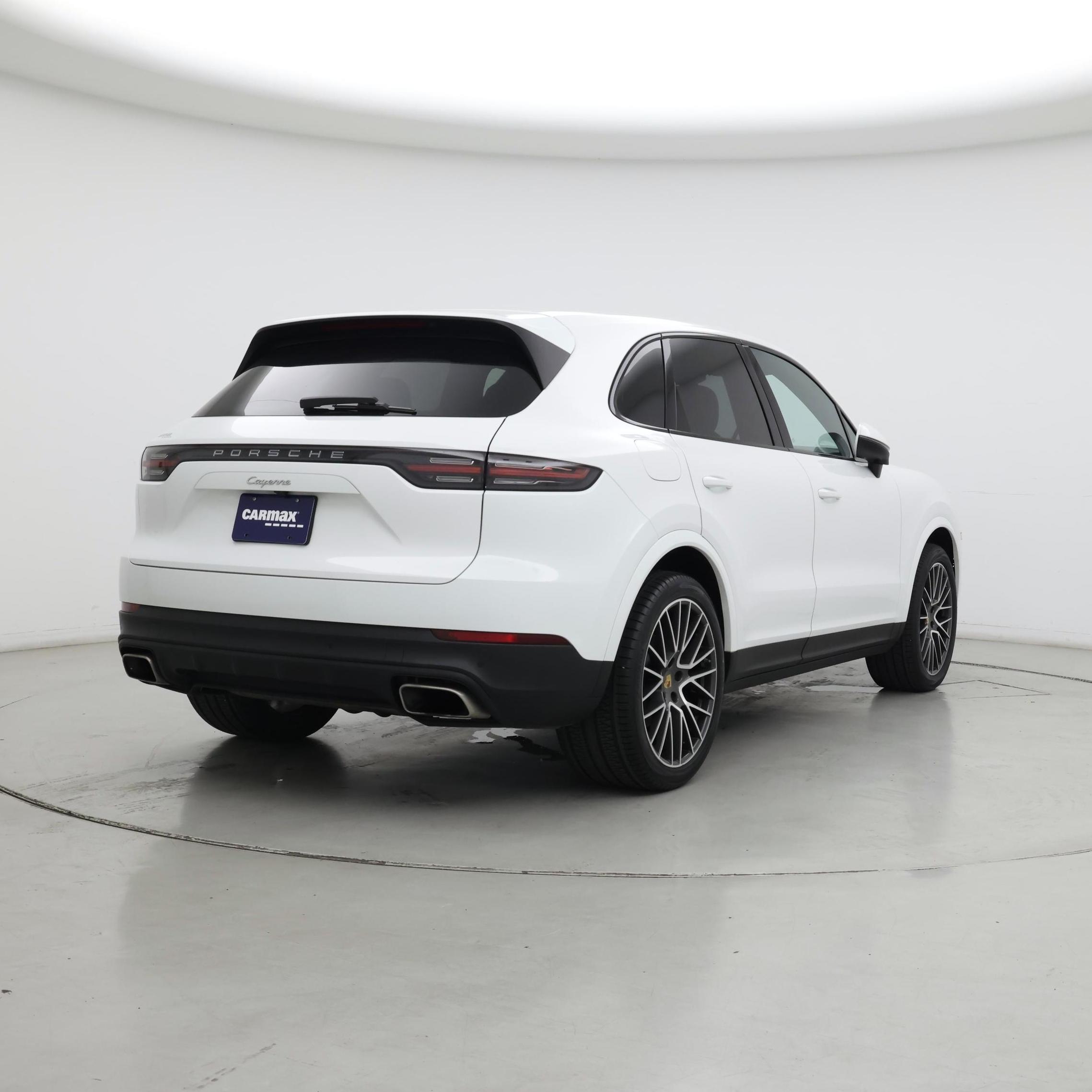 Thumbnail: 2019 Porsche Cayenne - 8