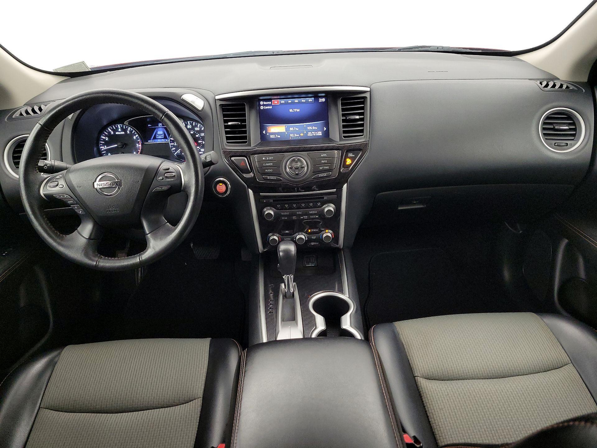 Thumbnail: 2020 Nissan Pathfinder - 9