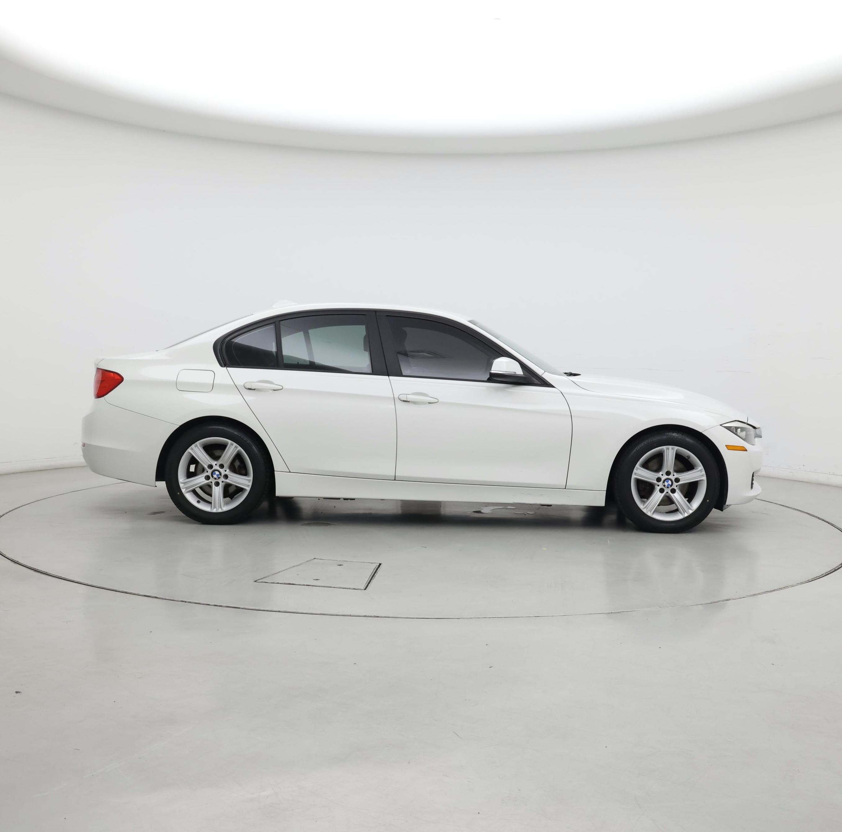 Thumbnail: 2014 BMW 3 Series - 7