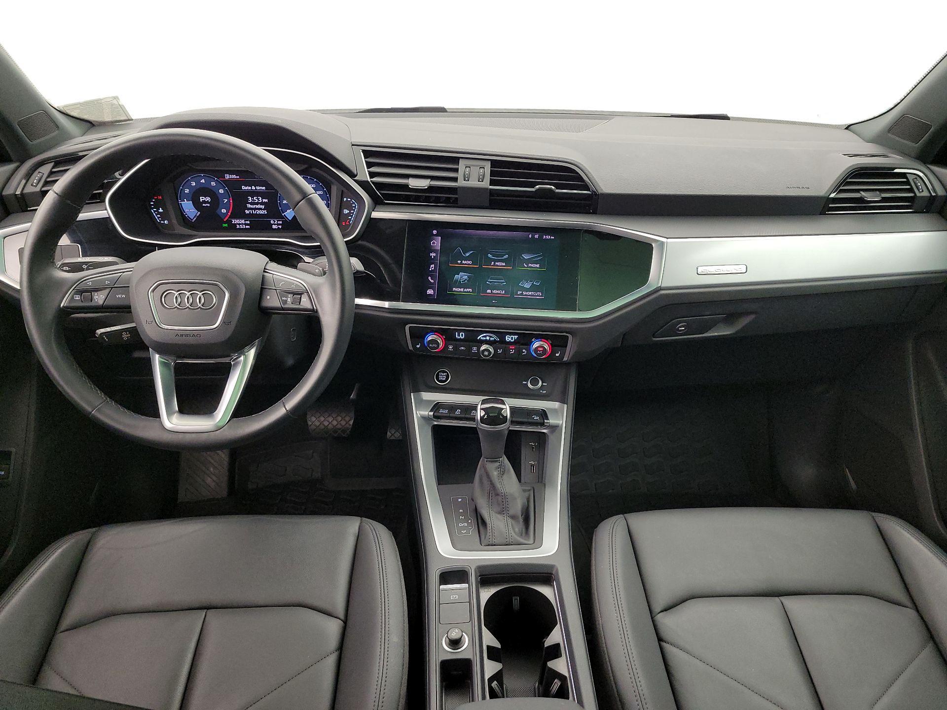Thumbnail: 2021 Audi Q3 - 9