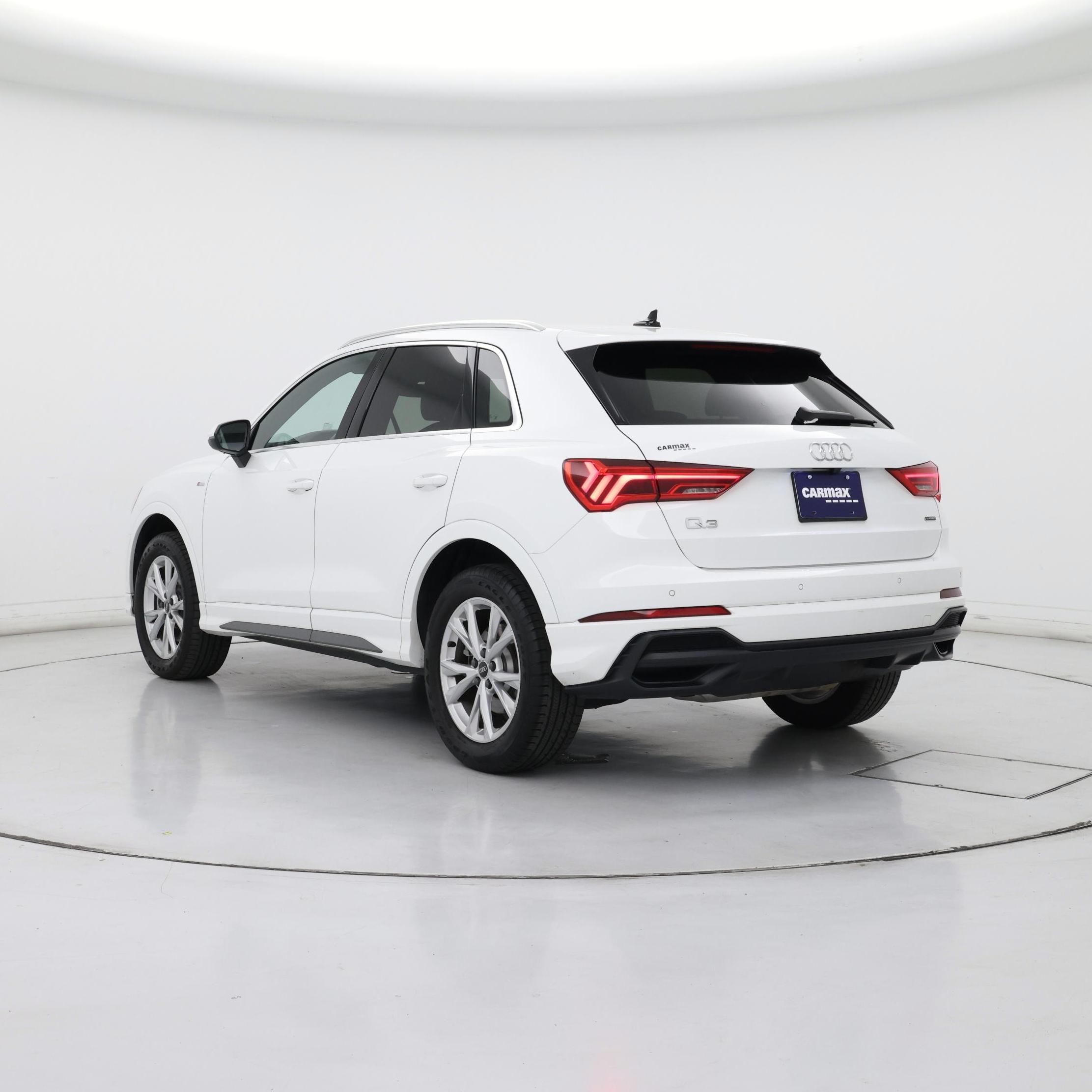 Thumbnail: 2021 Audi Q3 - 2
