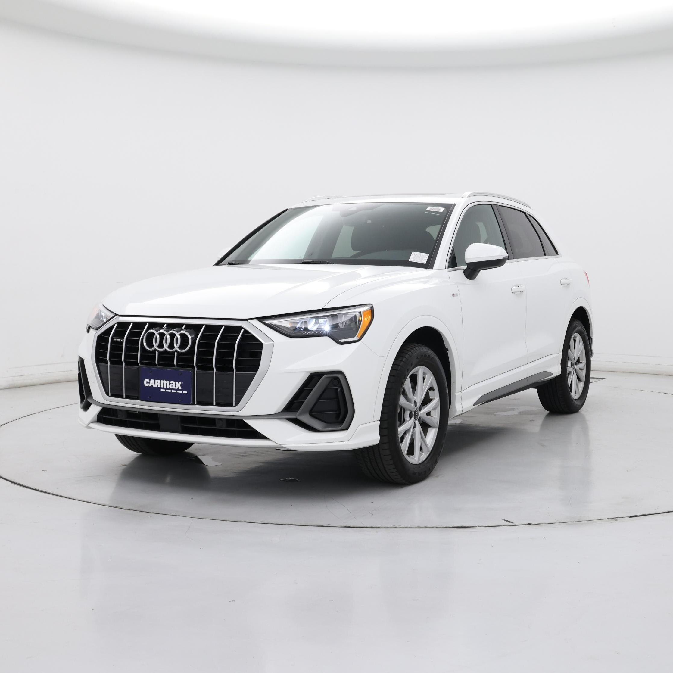 Thumbnail: 2021 Audi Q3 - 4
