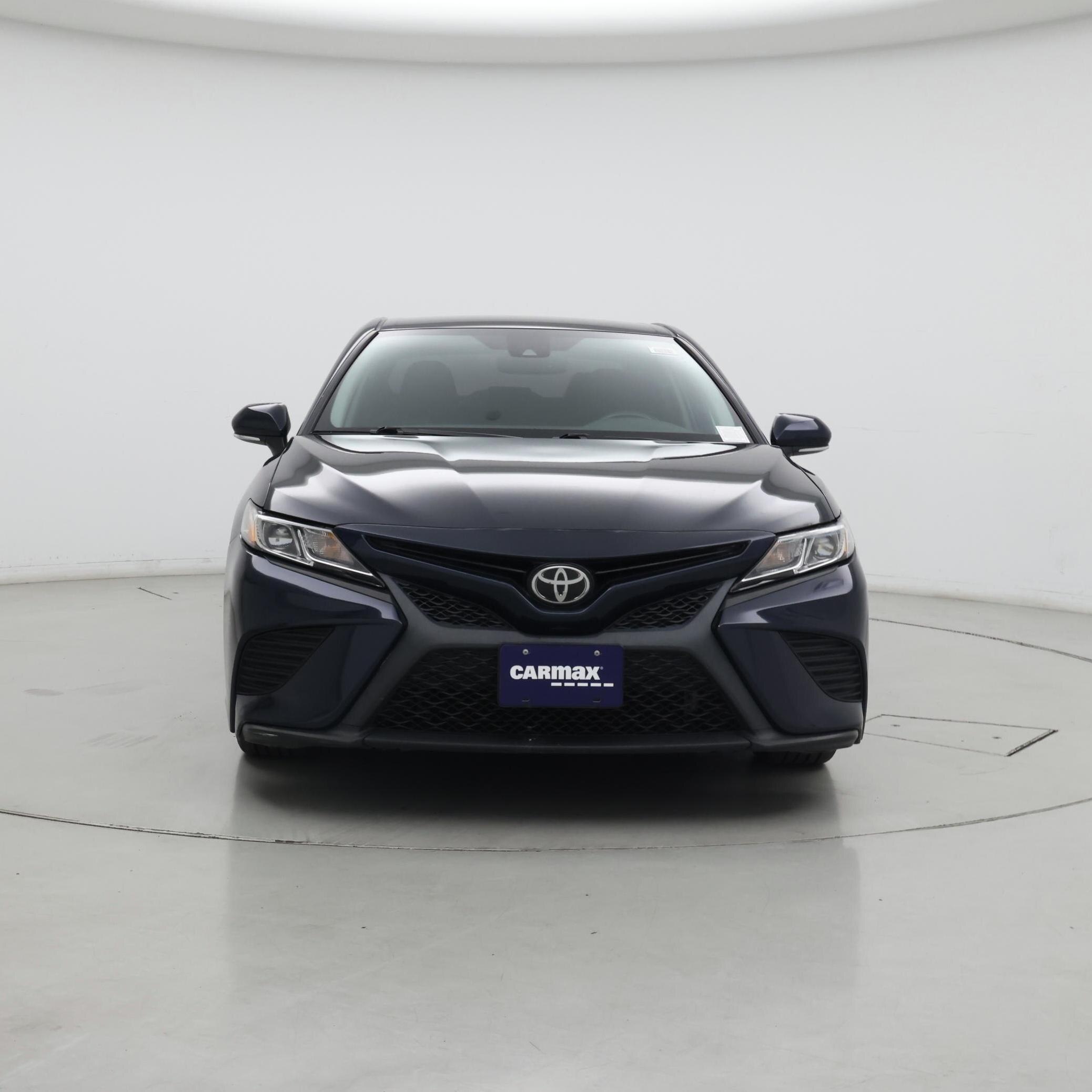 Thumbnail: 2019 Toyota Camry - 5