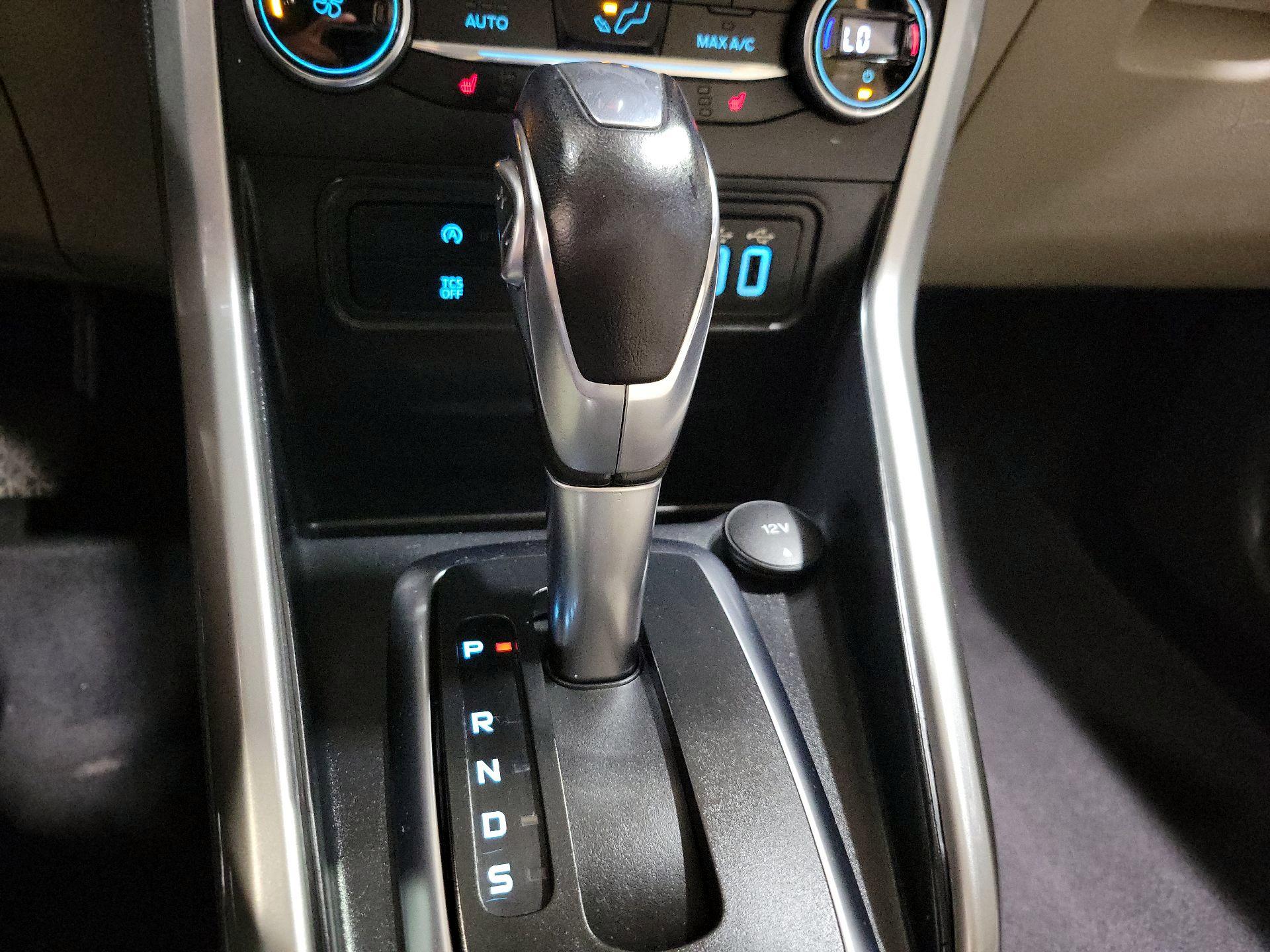 Thumbnail: 2018 Ford EcoSport - 18