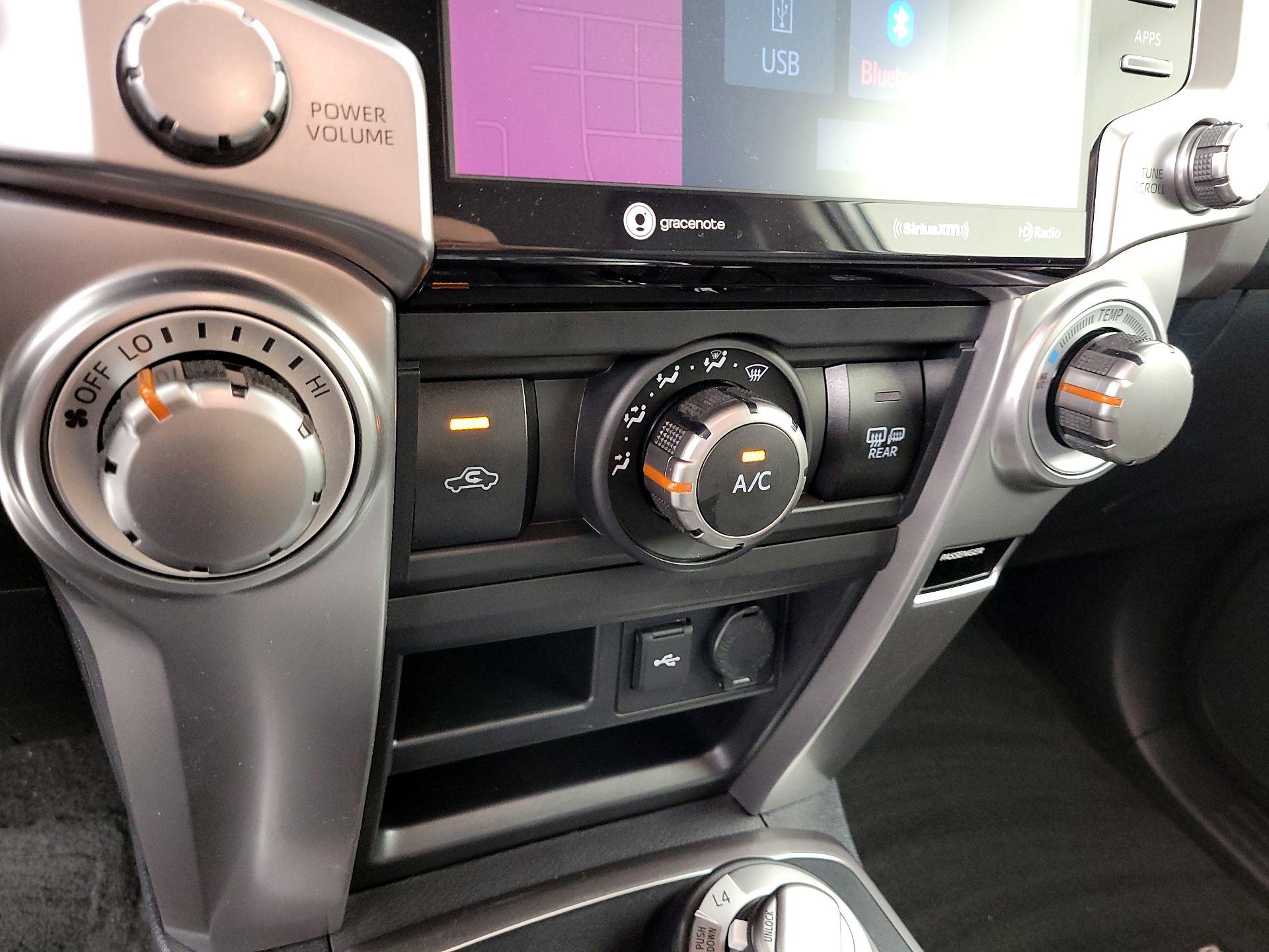 Thumbnail: 2023 Toyota 4Runner - 17